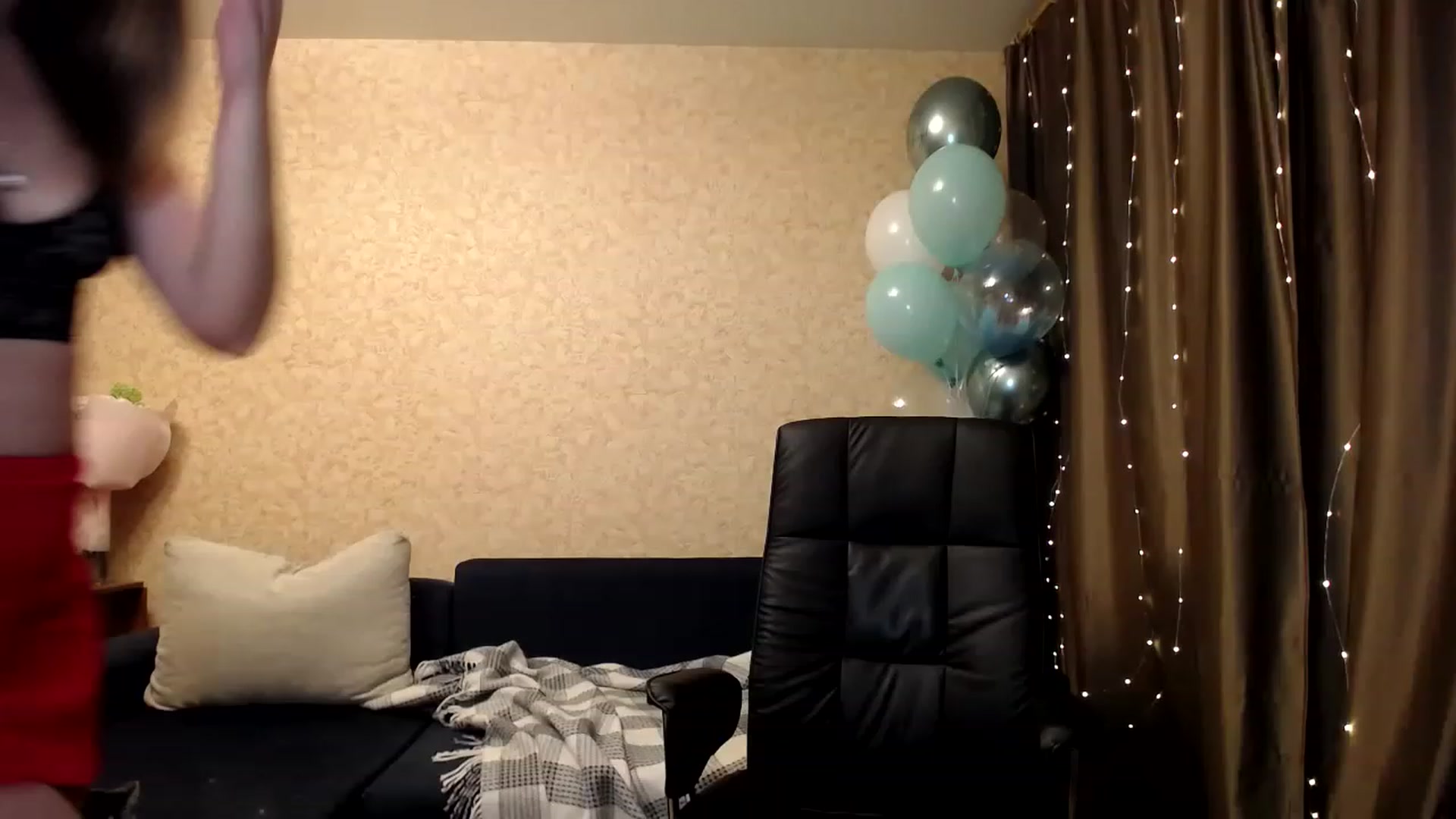 Gallery image thumbnail from Tarot__Reader's myfreecams stream on, 01/28/2023, 24:58 image 14 of 20