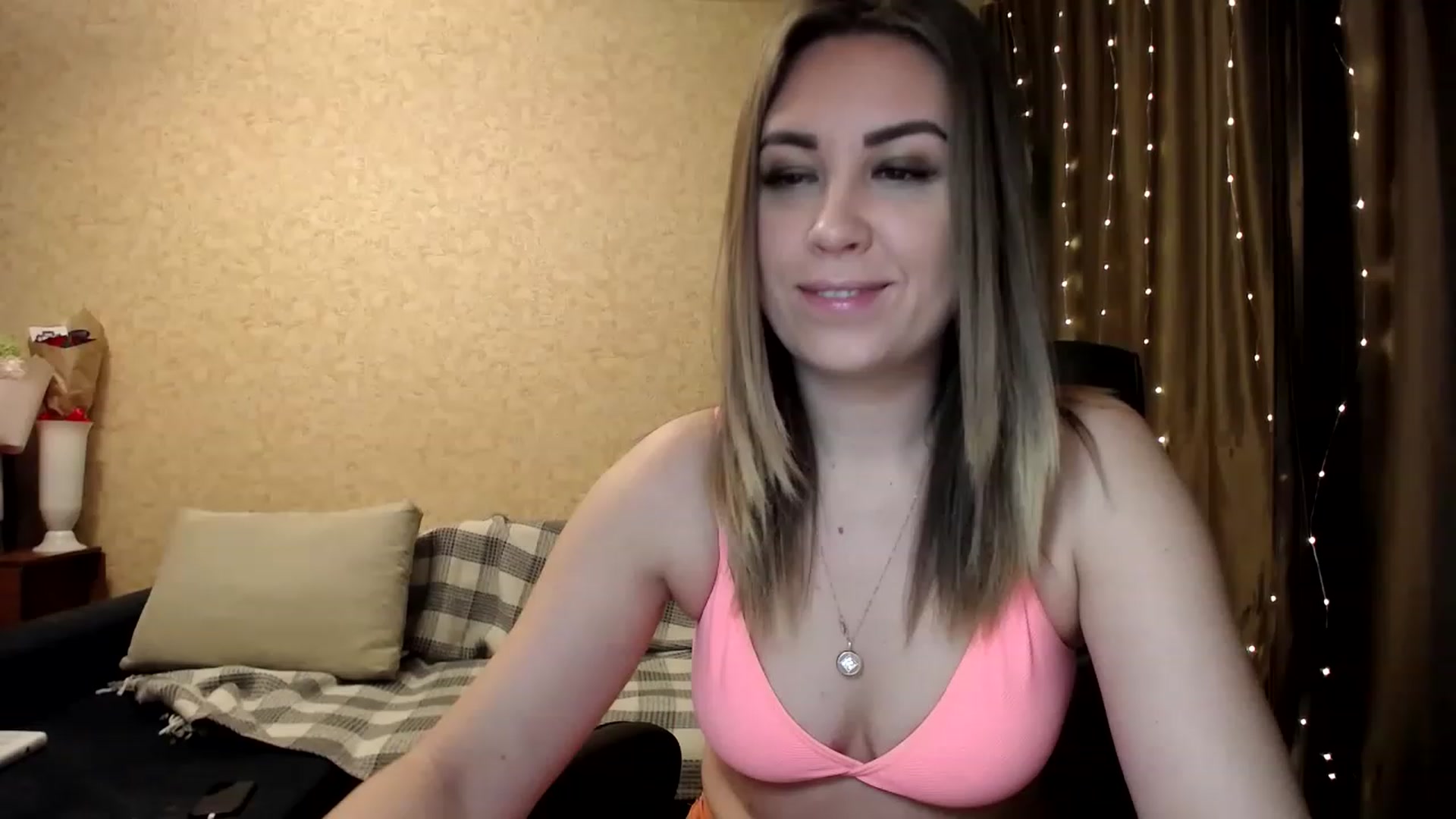 Gallery image thumbnail from Tarot__Reader's myfreecams stream on, 01/31/2023, 01:19 image 7 of 20