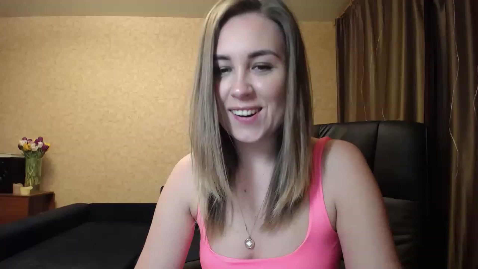 Gallery image thumbnail from Tarot__Reader's myfreecams stream on, 03/11/2023, 03:38 image 14 of 20