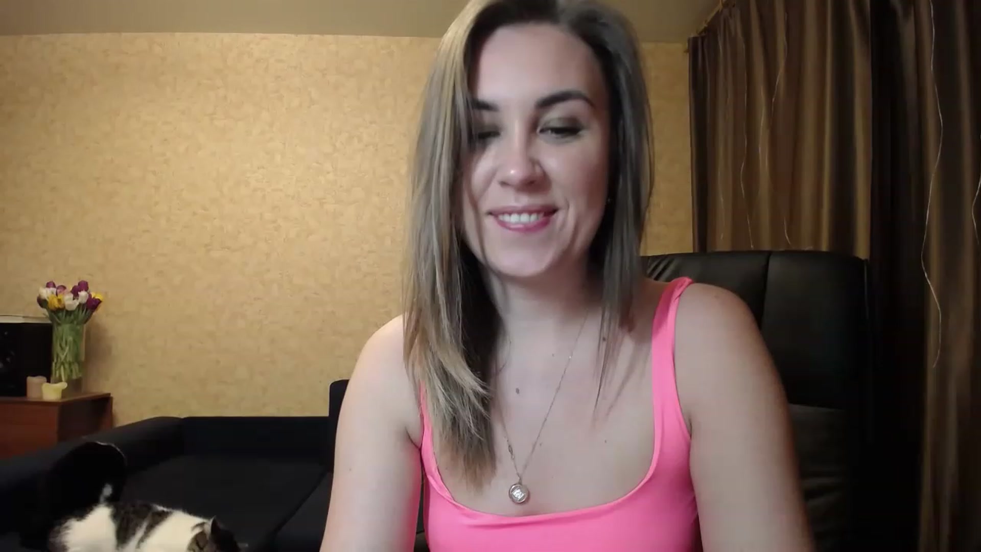 Gallery image thumbnail from Tarot__Reader's myfreecams stream on, 03/11/2023, 03:38 image 11 of 20