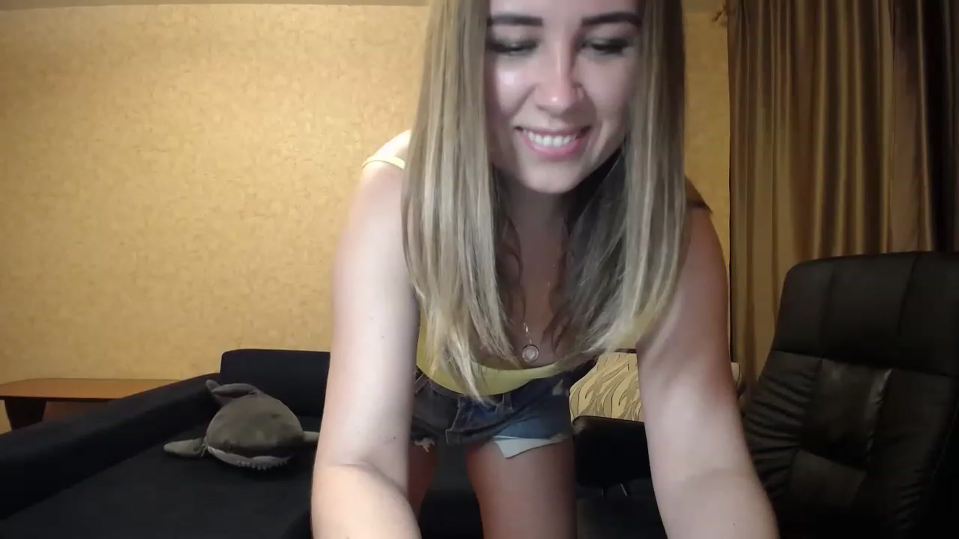 Gallery image thumbnail from Tarot__Reader's myfreecams stream on, 06/25/2023, 01:35 image 12 of 20