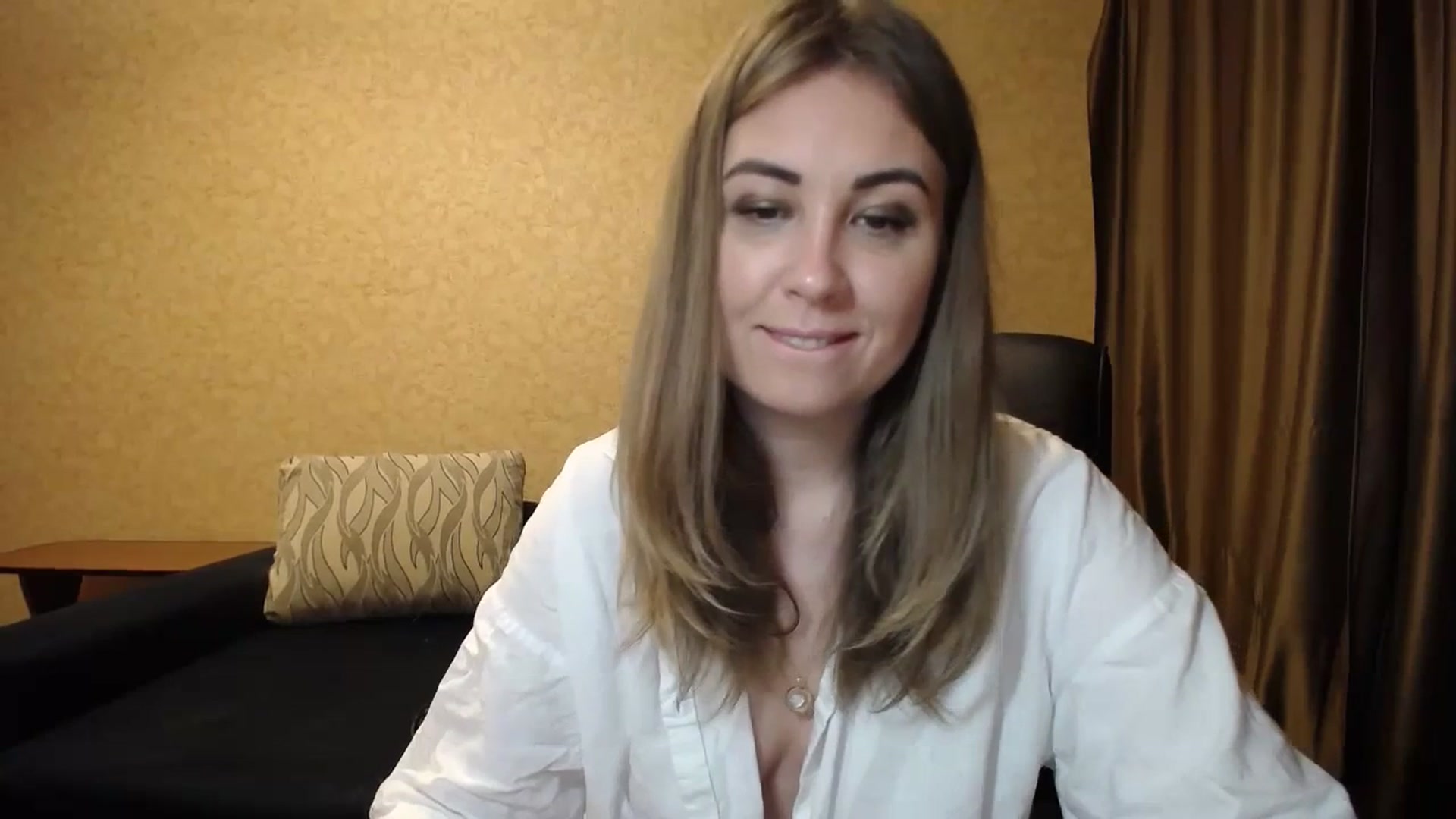 Gallery image thumbnail from Tarot__Reader's myfreecams stream on, 06/29/2023, 23:35 image 19 of 20