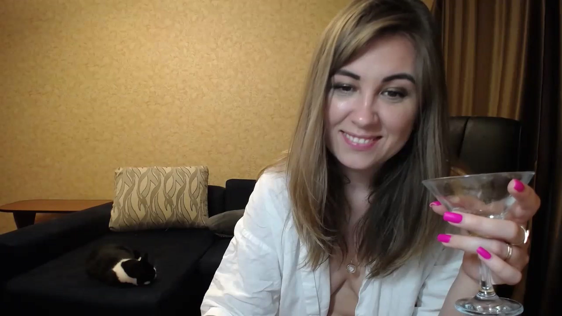 Gallery image thumbnail from Tarot__Reader's myfreecams stream on, 06/30/2023, 24:54 image 16 of 20
