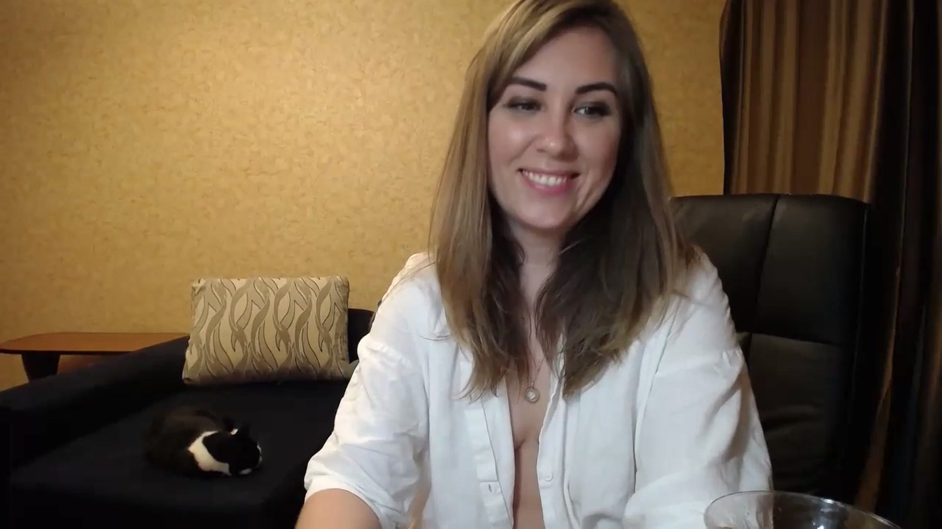 Gallery image thumbnail from Tarot__Reader's myfreecams stream on, 06/30/2023, 24:54 image 9 of 20