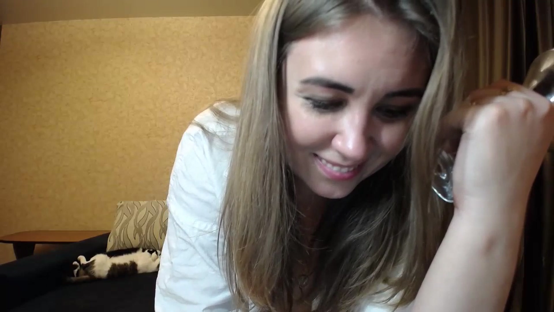 Gallery image thumbnail from Tarot__Reader's myfreecams stream on, 06/30/2023, 02:51 image 11 of 20