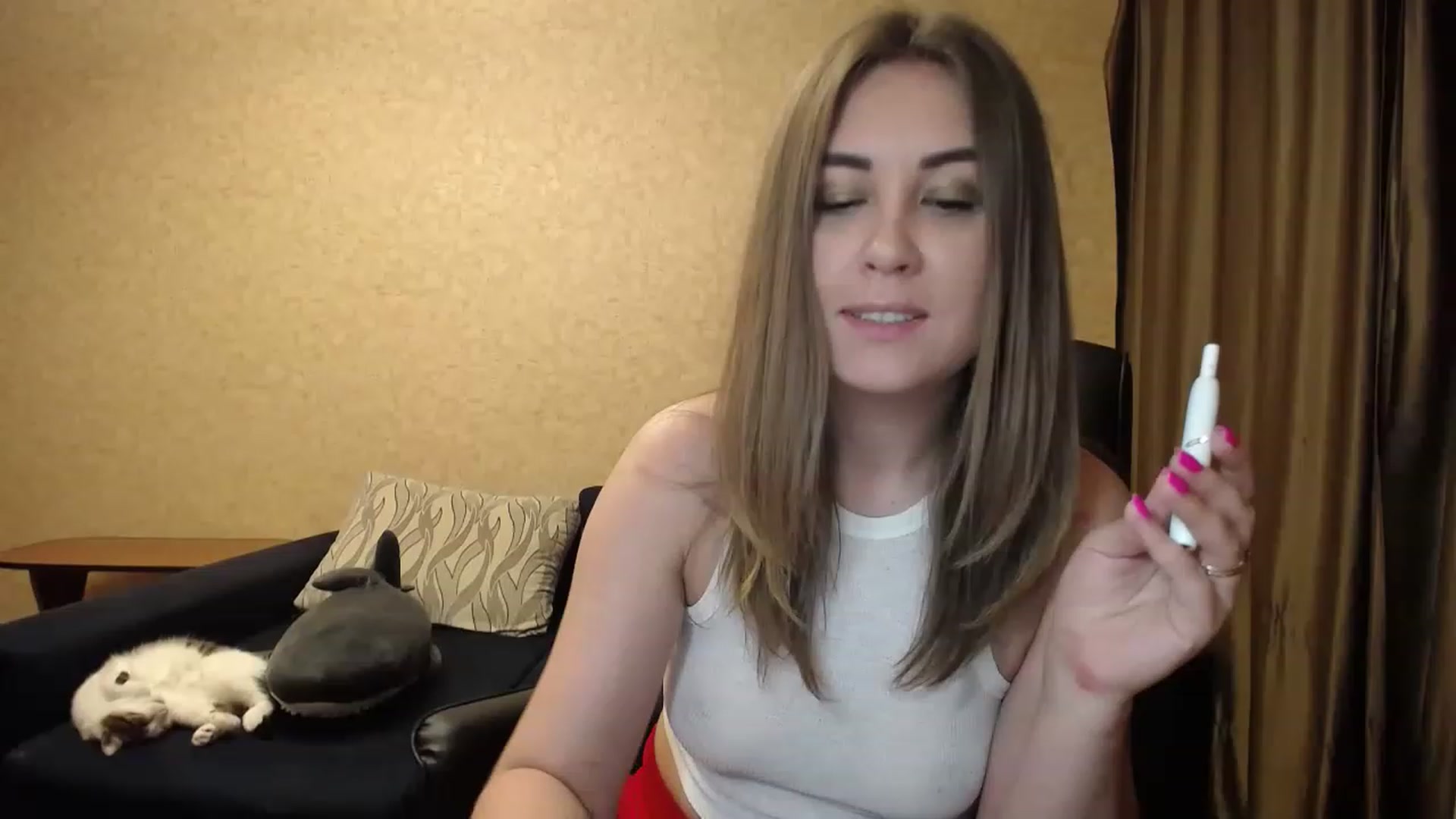 Gallery image thumbnail from Tarot__Reader's myfreecams stream on, 07/01/2023, 01:25 image 17 of 20