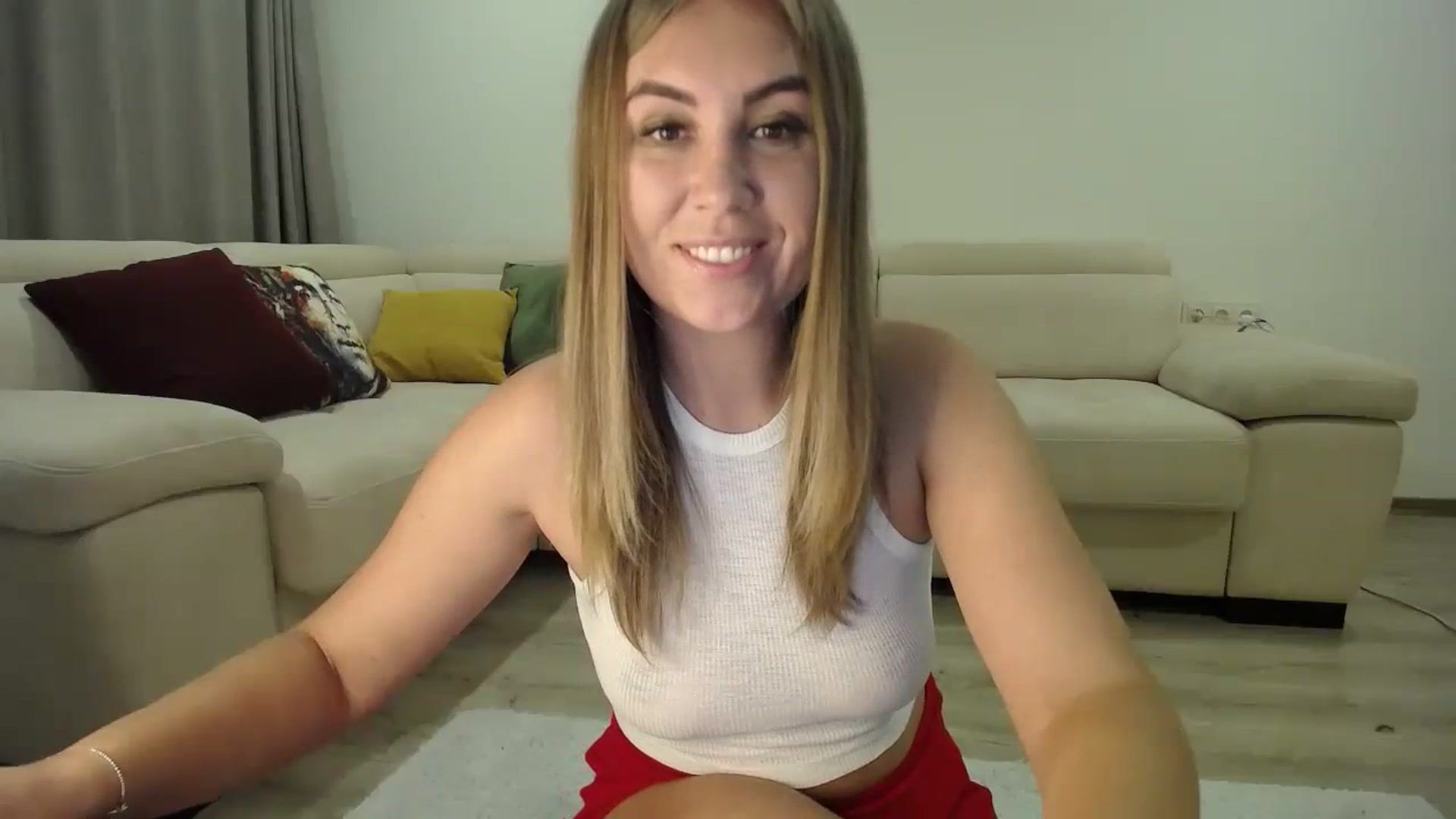 Gallery image thumbnail from Tarot__Reader's myfreecams stream on, 09/16/2023, 23:22 image 5 of 20