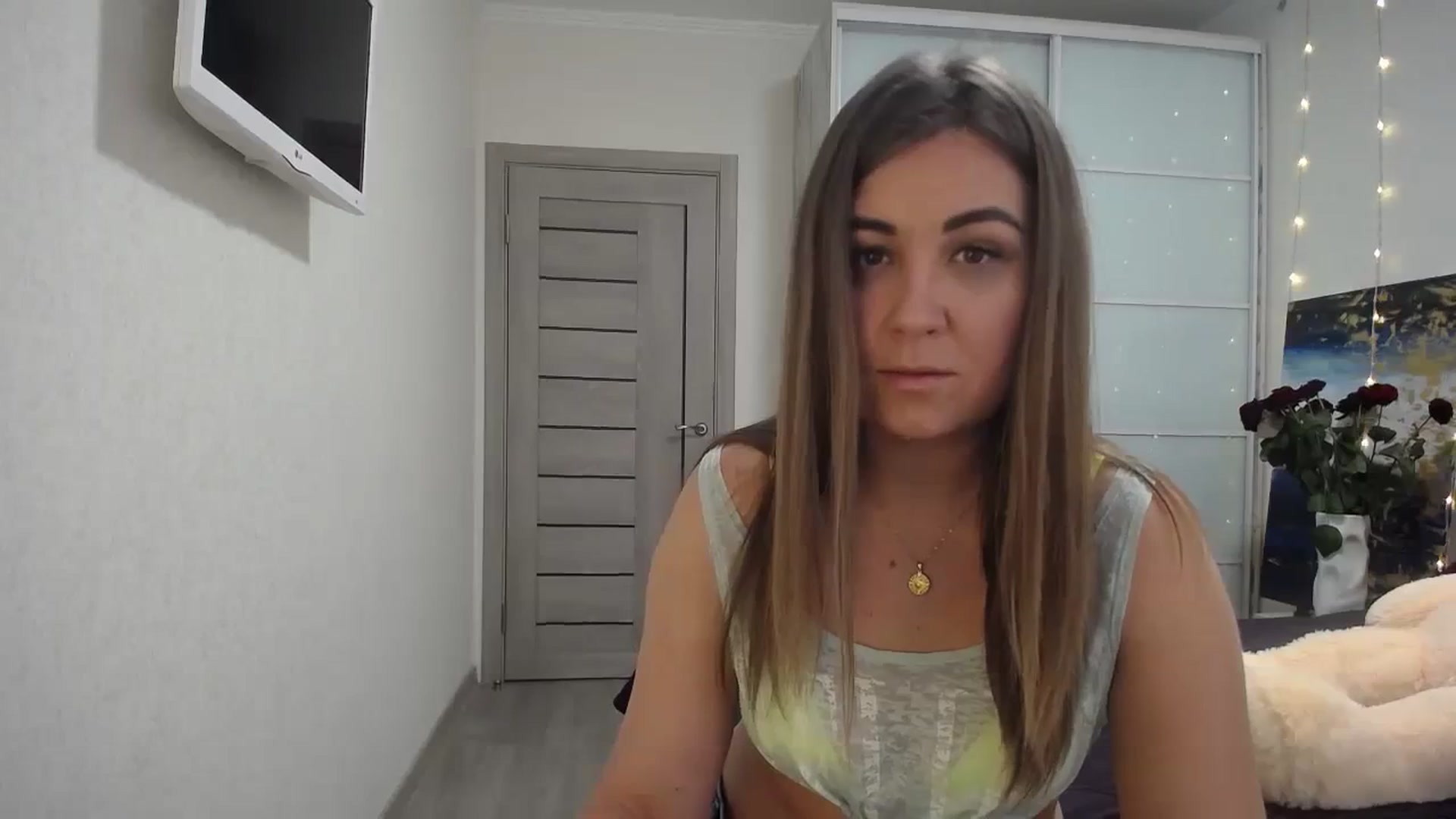 Gallery image thumbnail from Tarot__Reader's myfreecams stream on, 02/16/2024, 13:49 image 13 of 20