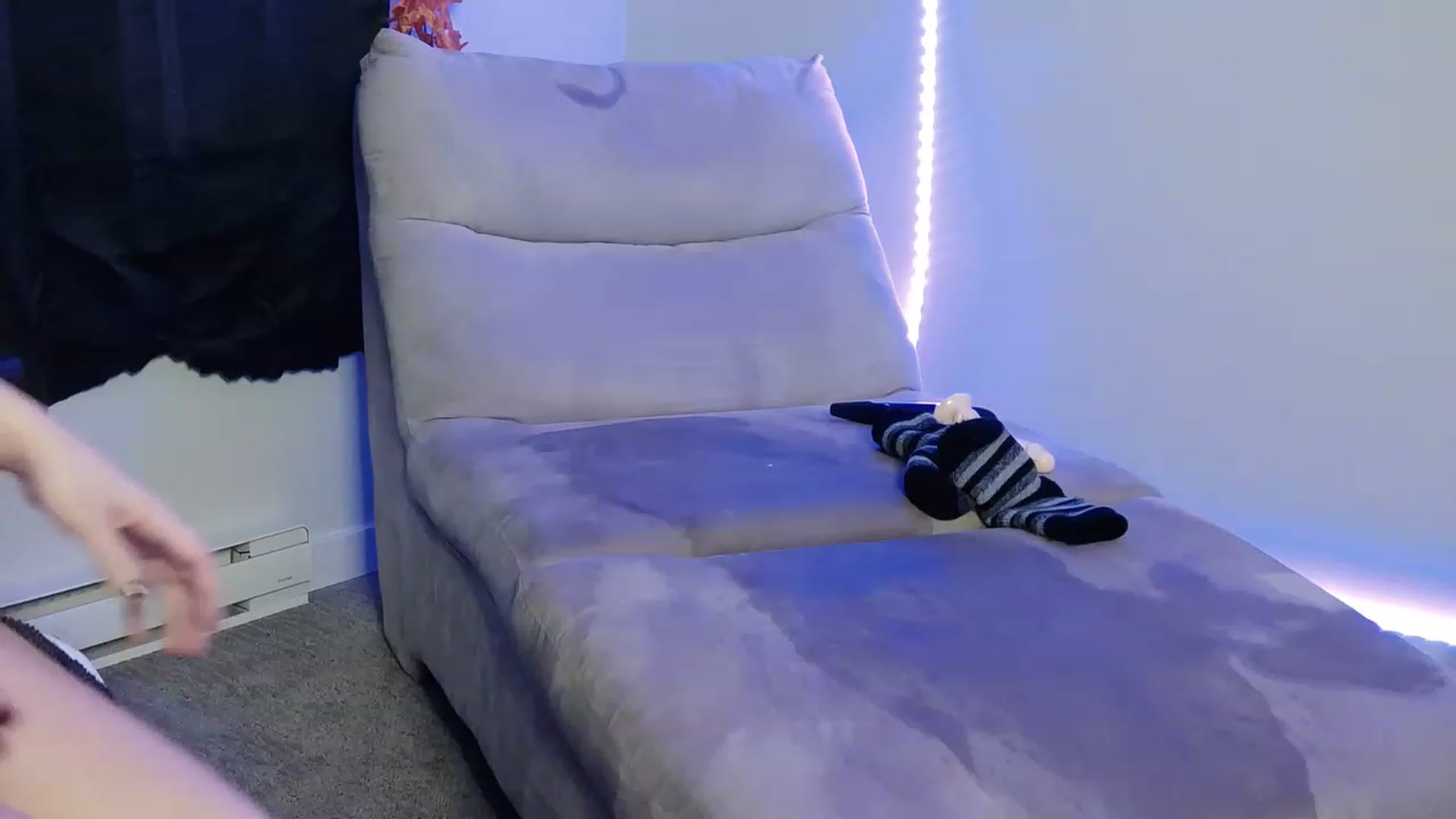 Gallery image thumbnail from Tarra_Rose's myfreecams stream on, 11/24/2022, 07:50 image 14 of 20