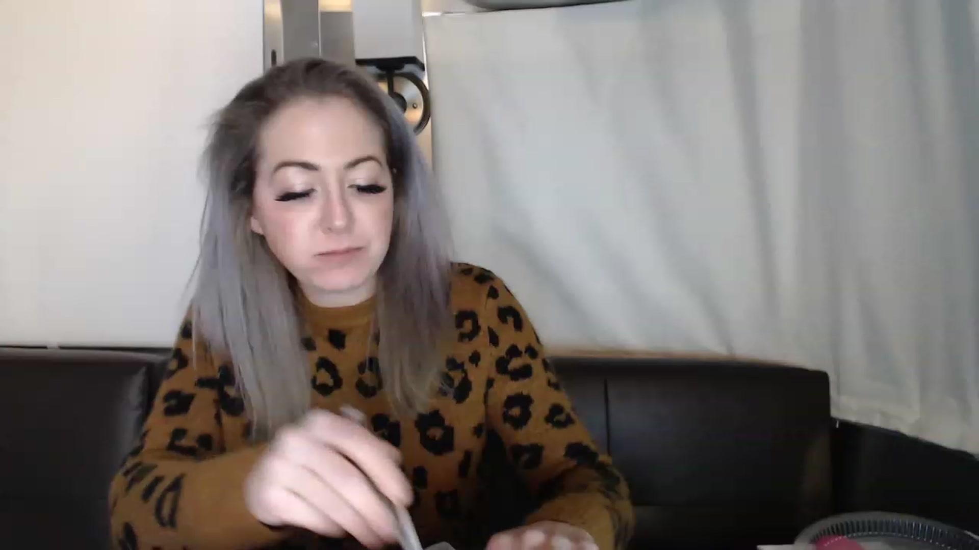 Gallery image thumbnail from Tarra_Rose's myfreecams stream on, 12/17/2022, 04:18 image 11 of 20