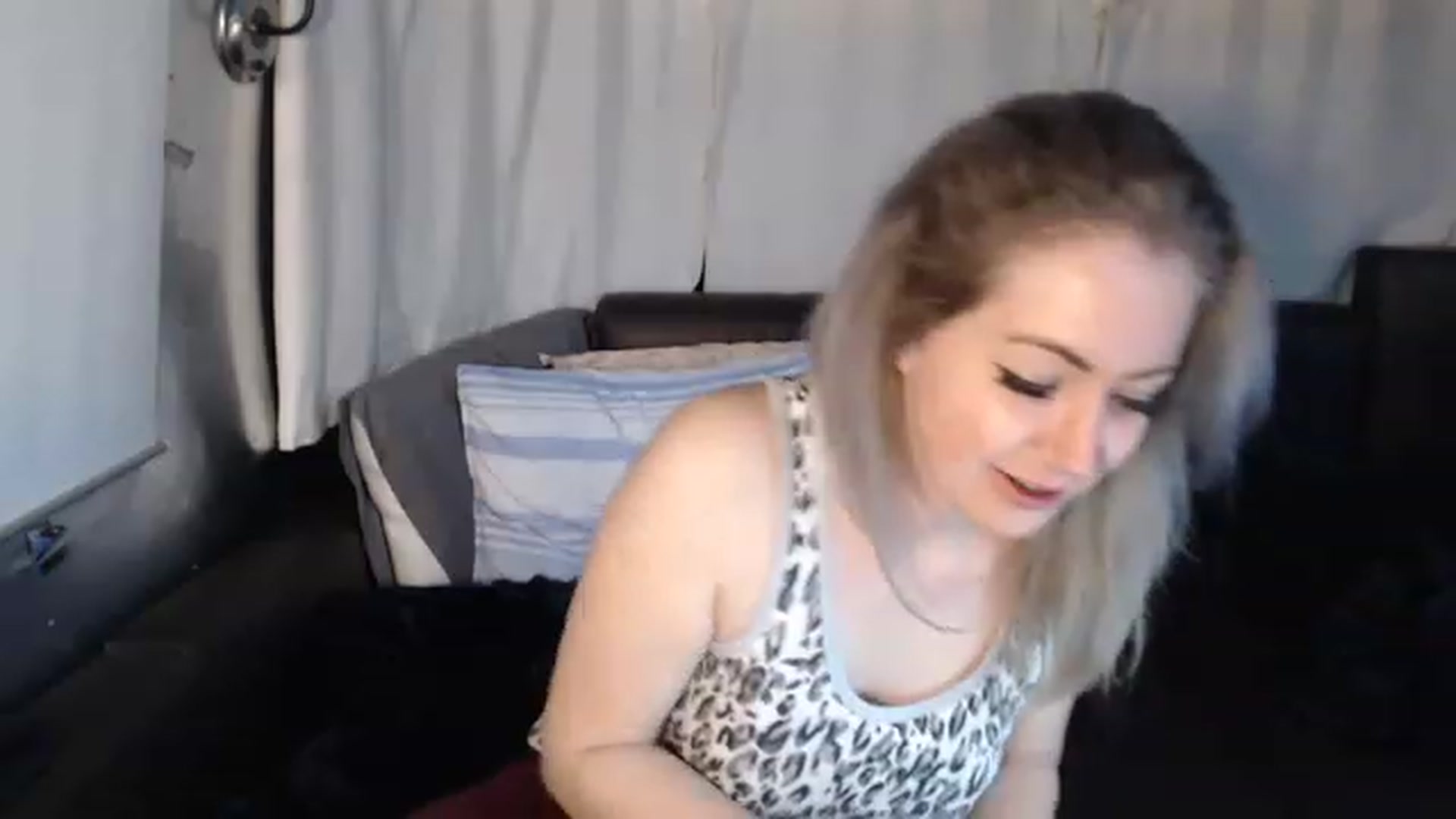 Gallery image thumbnail from Tarra_Rose's myfreecams stream on, 01/16/2023, 09:00 image 19 of 20