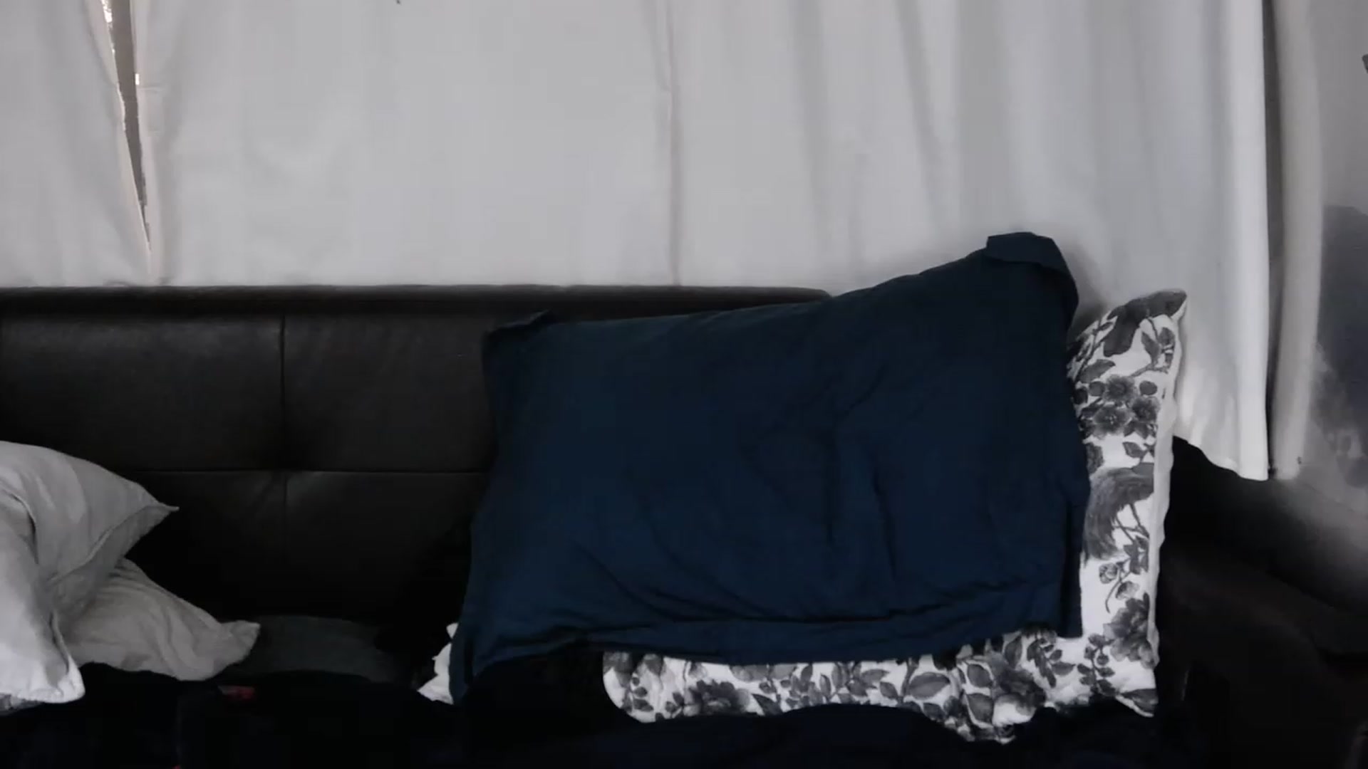 Gallery image thumbnail from Tarra_Rose's myfreecams stream on, 02/15/2023, 24:42 image 17 of 20