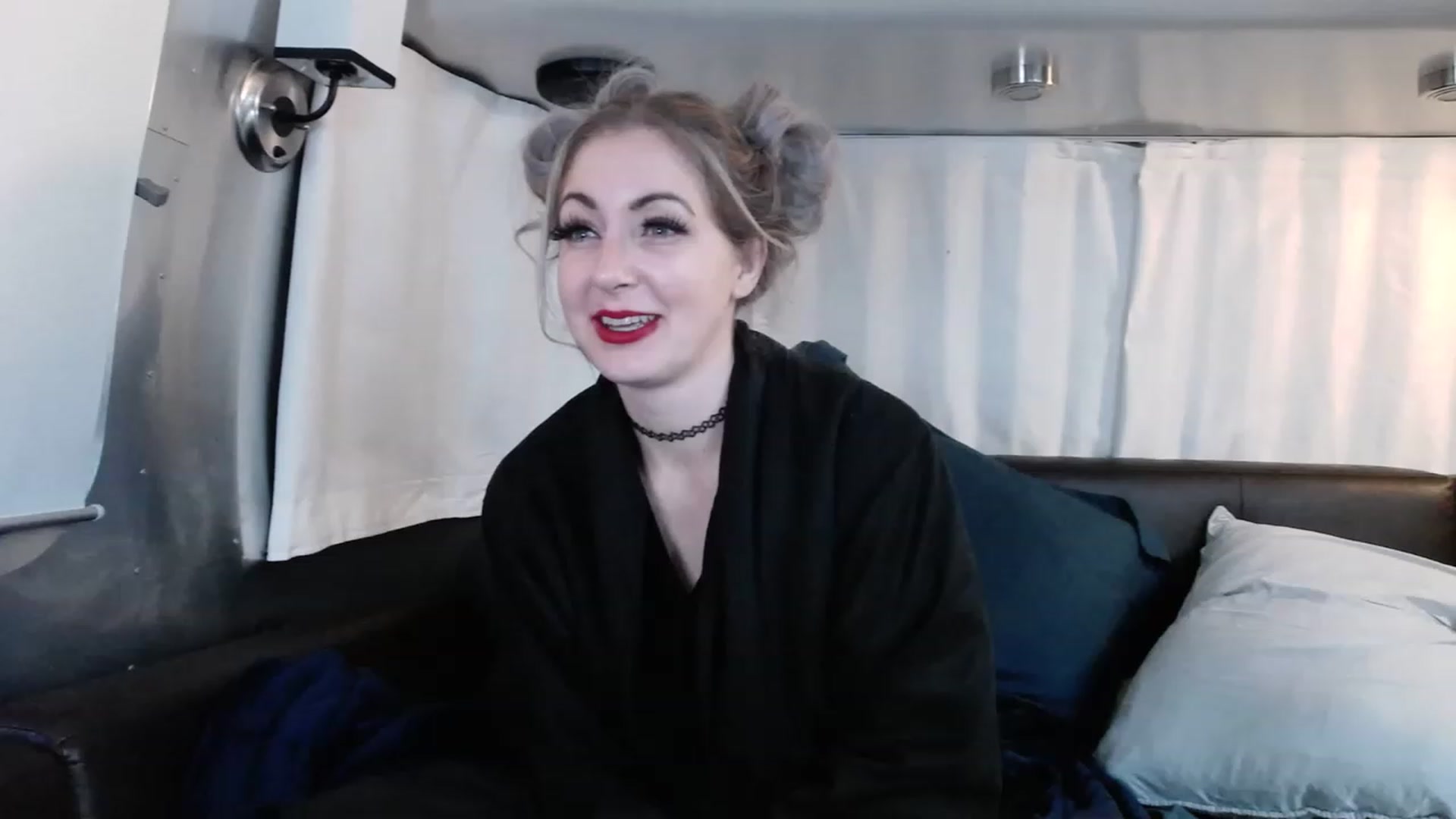 Gallery image thumbnail from Tarra_Rose's myfreecams stream on, 02/15/2023, 07:26 image 16 of 20