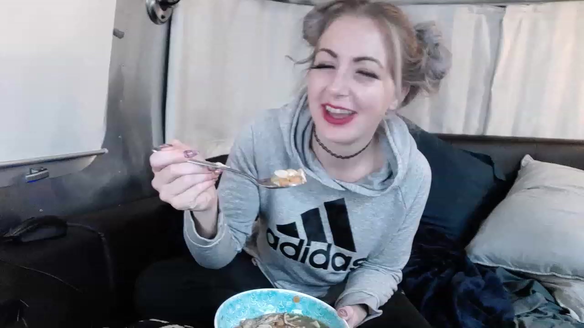 Gallery image thumbnail from Tarra_Rose's myfreecams stream on, 02/15/2023, 07:26 image 20 of 20