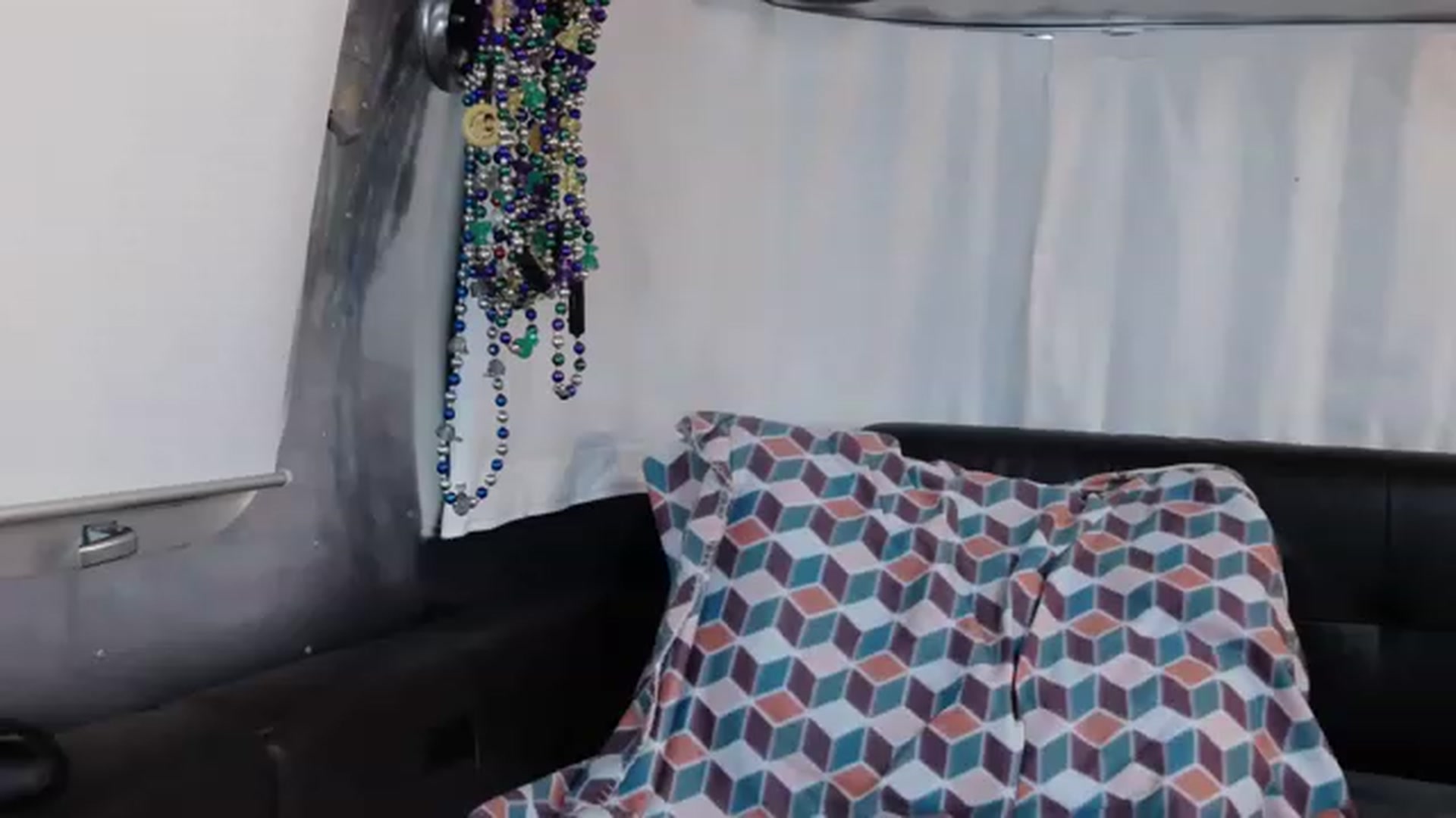 Gallery image thumbnail from Tarra_Rose's myfreecams stream on, 03/02/2023, 24:06 image 3 of 20