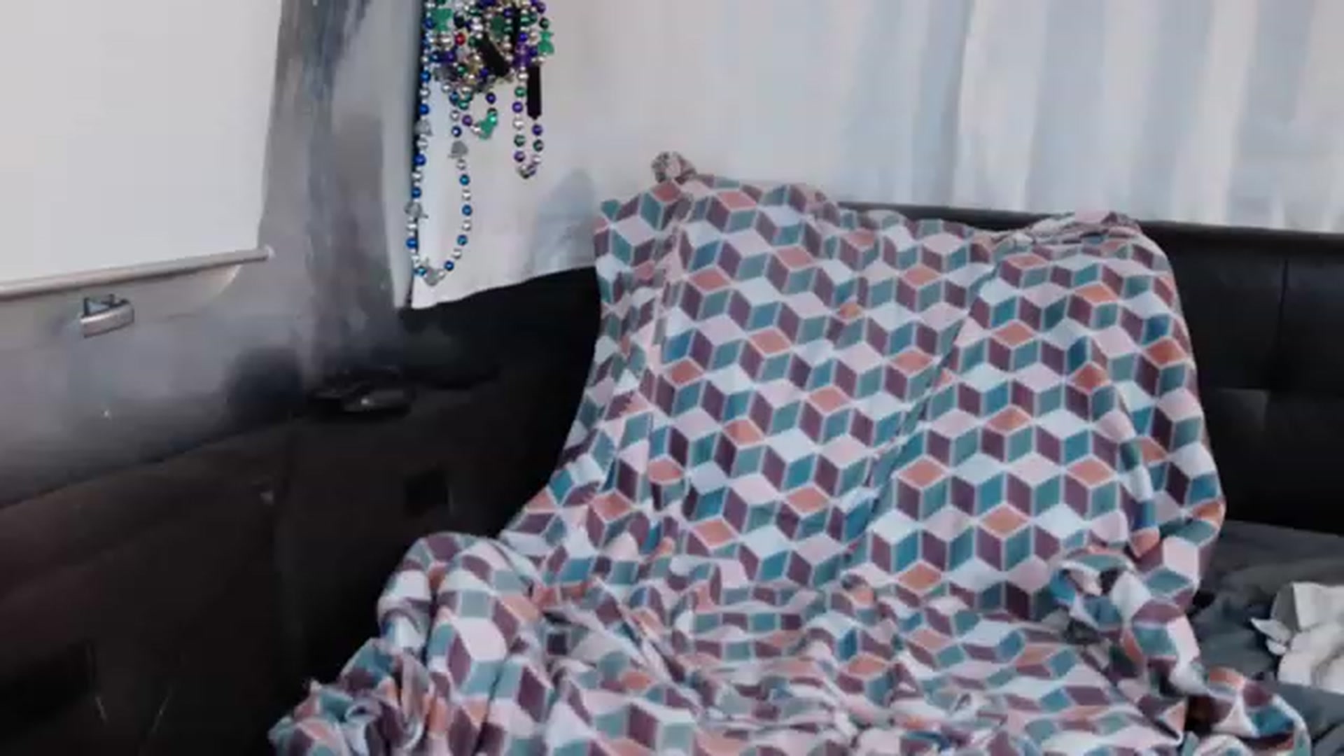 Gallery image thumbnail from Tarra_Rose's myfreecams stream on, 03/02/2023, 24:06 image 2 of 20