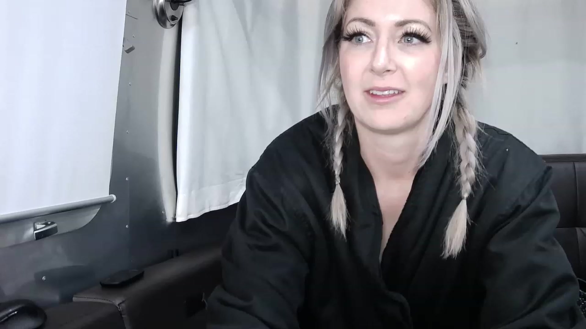 Gallery image thumbnail from Tarra_Rose's myfreecams stream on, 03/15/2023, 04:57 image 3 of 20
