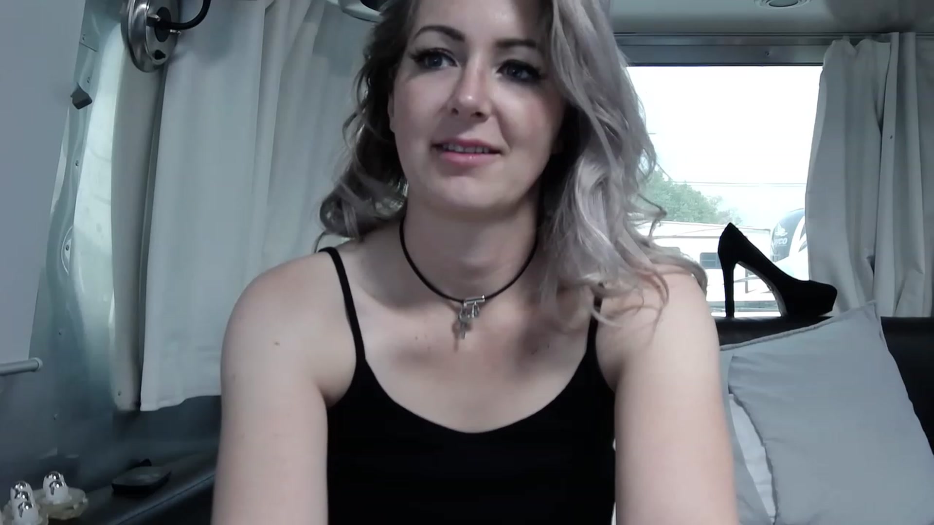 Gallery image thumbnail from Tarra_Rose's myfreecams stream on, 03/22/2023, 22:31 image 16 of 20