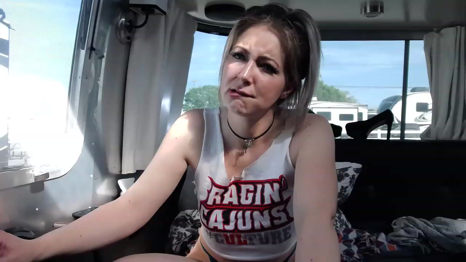 Gallery image thumbnail from Tarra_Rose's myfreecams stream on, 03/24/2023, 20:51 image 5 of 20