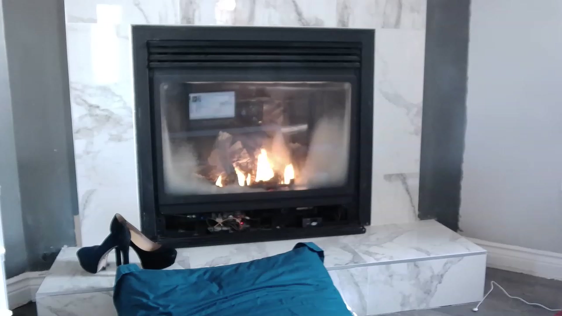 Gallery image thumbnail from Tarra_Rose's myfreecams stream on, 04/12/2023, 21:43 image 16 of 20