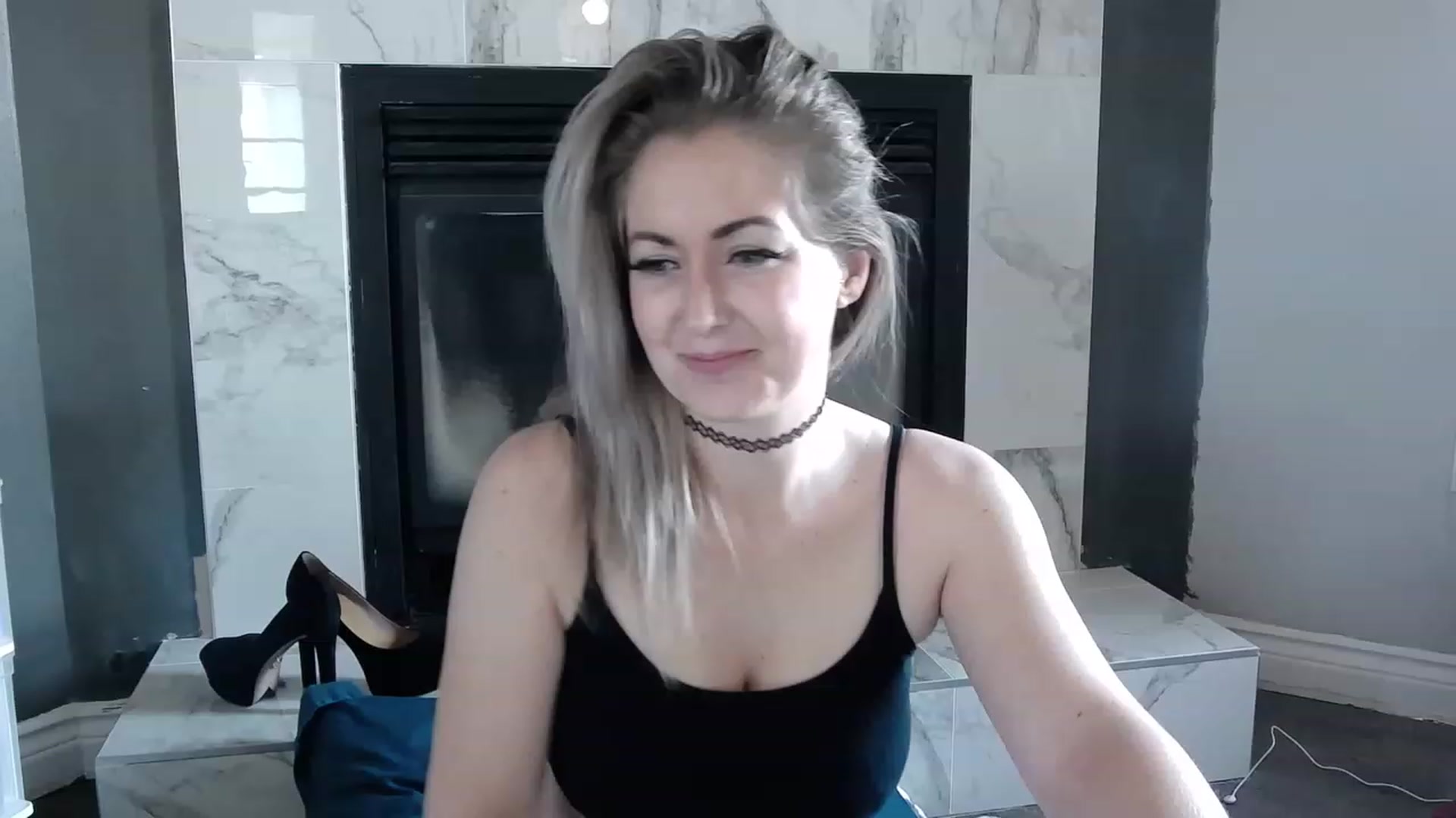 Gallery image thumbnail from Tarra_Rose's myfreecams stream on, 04/12/2023, 21:43 image 20 of 20