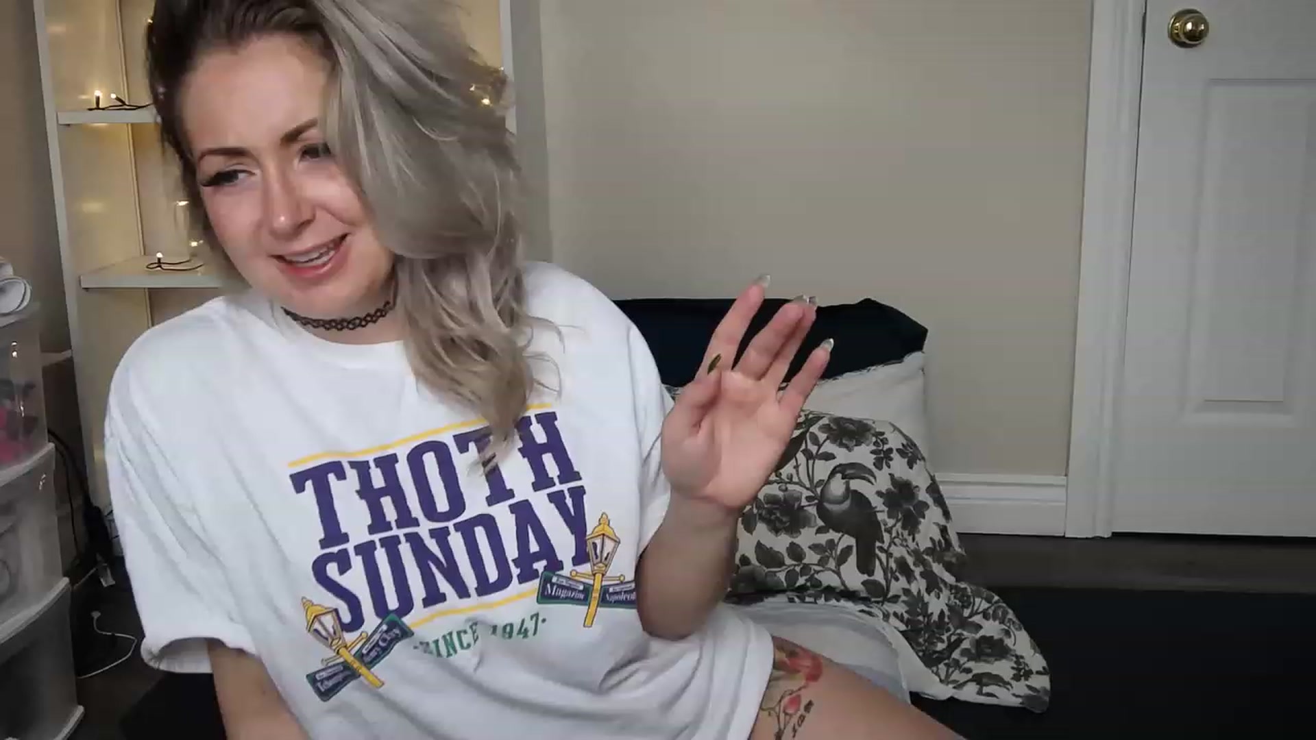 Gallery image thumbnail from Tarra_Rose's myfreecams stream on, 04/23/2023, 20:04 image 1 of 20