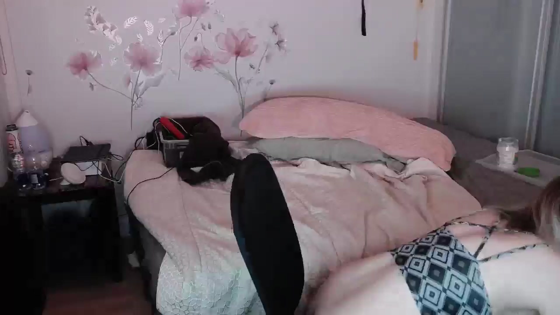Gallery image thumbnail from Tarra_Rose's myfreecams stream on, 01/18/2025, 04:44 image 2 of 20