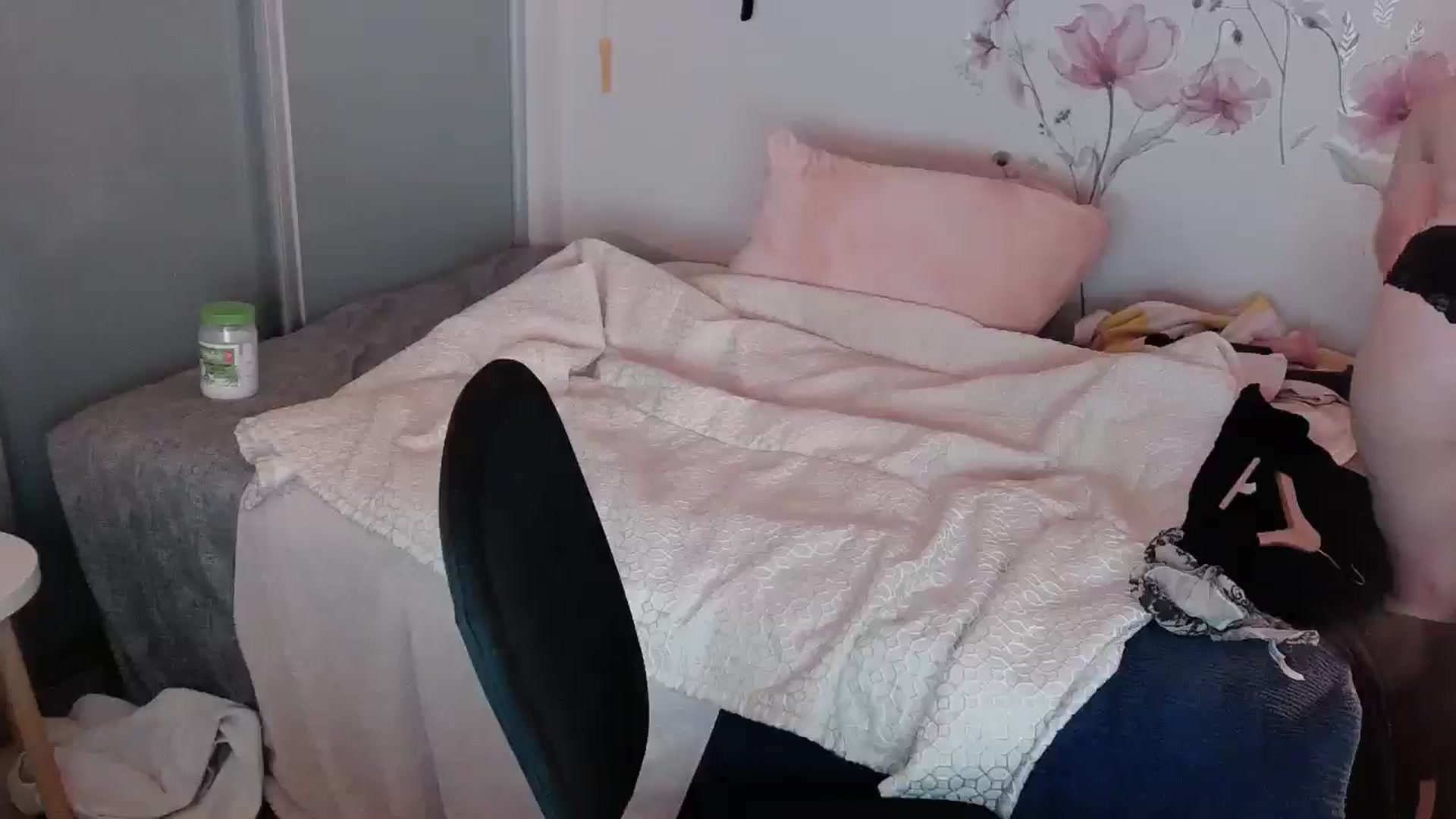 Gallery image thumbnail from Tarra_Rose's myfreecams stream on, 01/29/2025, 03:08 image 6 of 20
