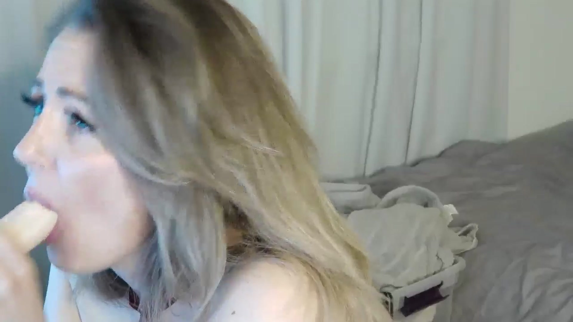 Gallery image thumbnail from Tarra_Rose's myfreecams stream on, 04/21/2025, 22:53 image 7 of 20