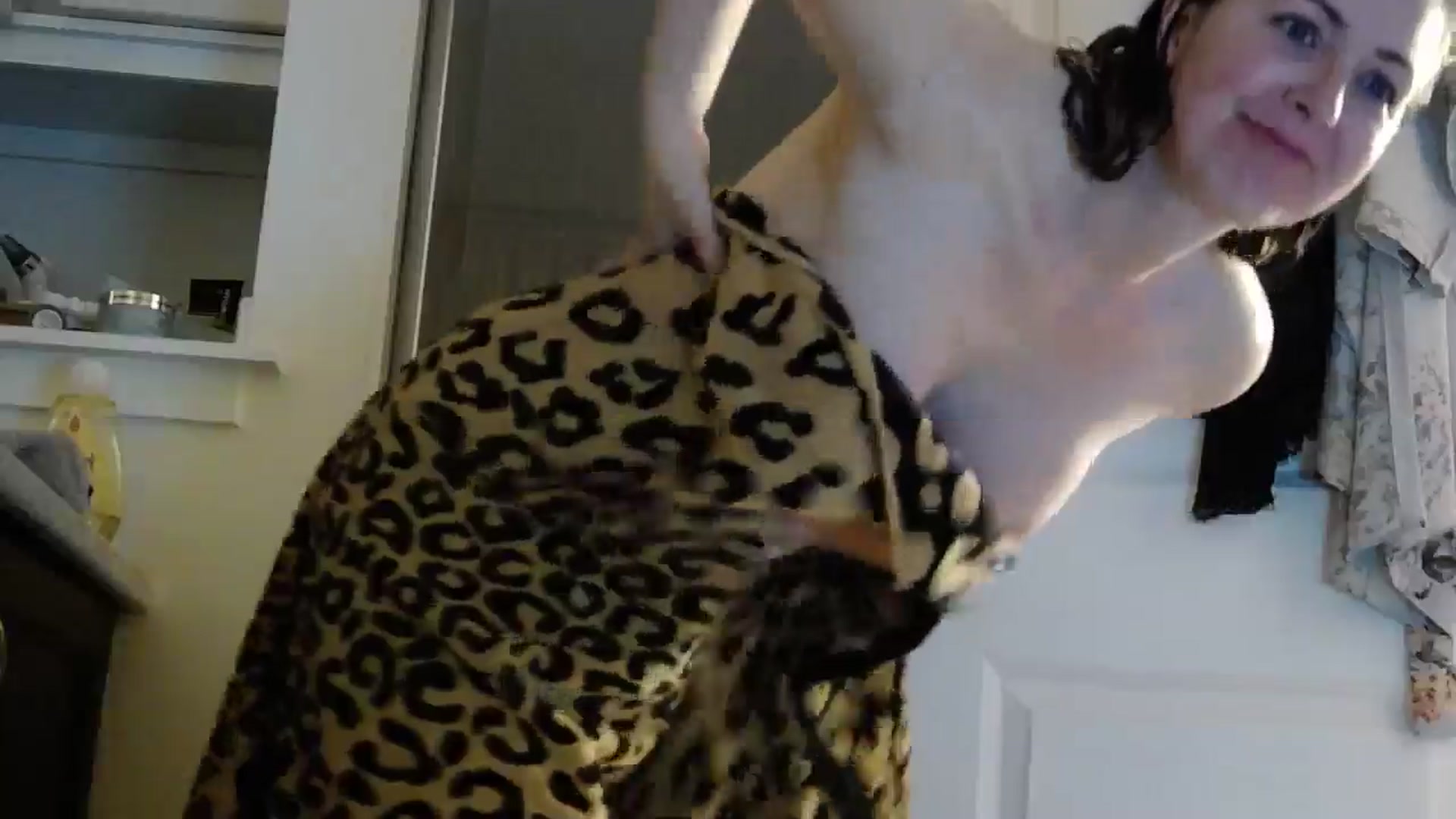 Gallery image thumbnail from Tarra_Rose's myfreecams stream on, 04/26/2025, 07:48 image 20 of 20