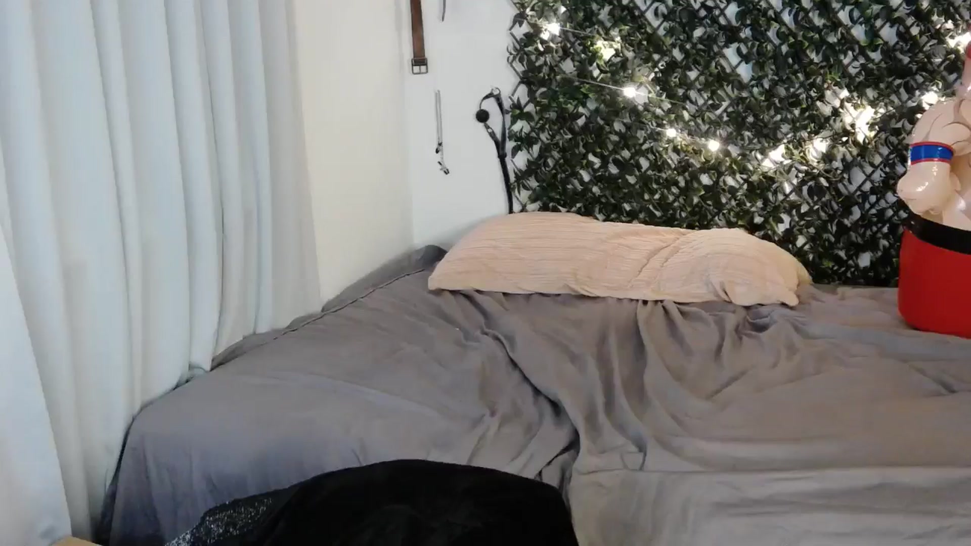 Gallery image thumbnail from Tarra_Rose's myfreecams stream on, 05/04/2025, 23:54 image 9 of 20