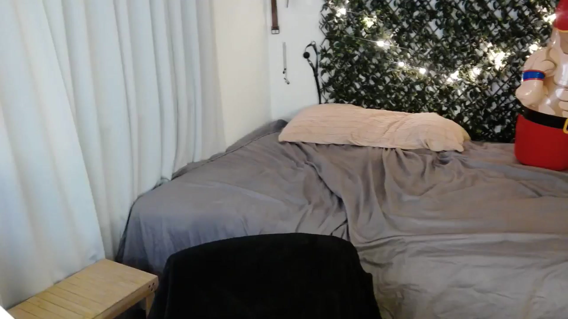 Gallery image thumbnail from Tarra_Rose's myfreecams stream on, 05/04/2025, 23:54 image 20 of 20