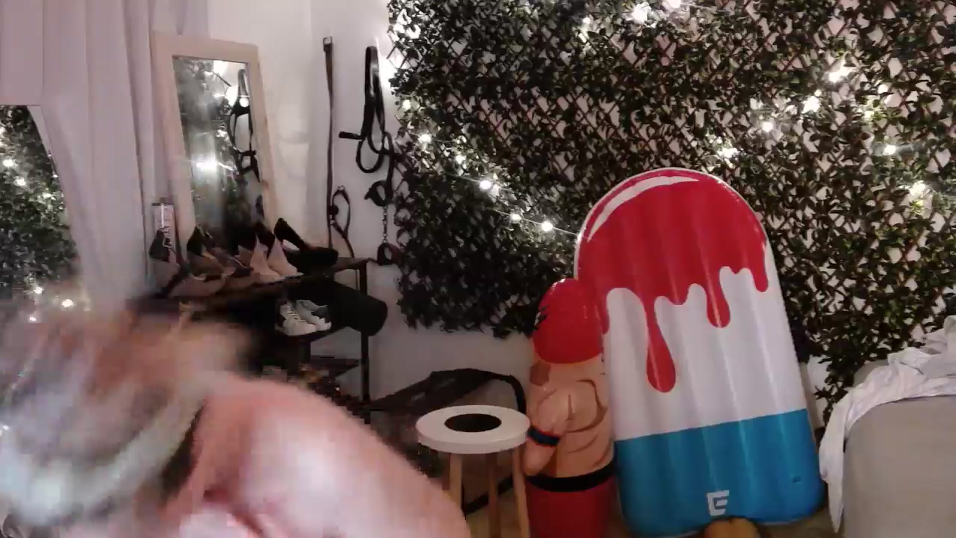 Gallery image thumbnail from Tarra_Rose's myfreecams stream on, 06/07/2025, 09:03 image 17 of 20