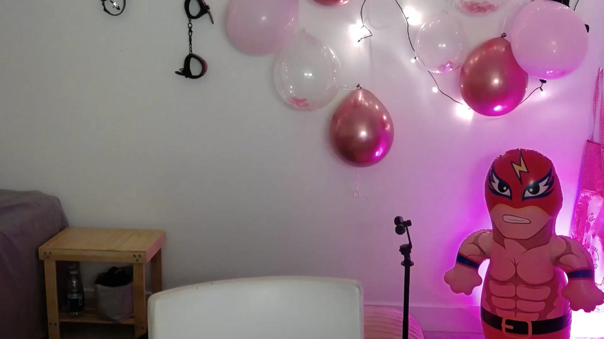 Gallery image thumbnail from Tarra_Rose's myfreecams stream on, 06/17/2025, 02:18 image 9 of 20