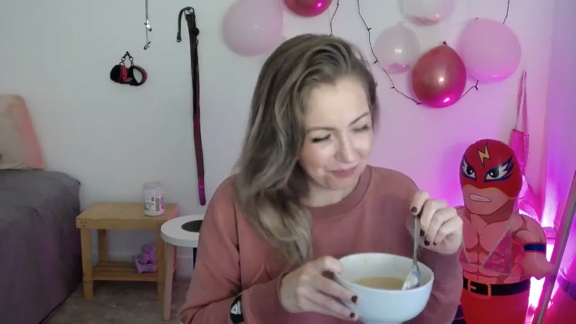 Gallery image thumbnail from Tarra_Rose's myfreecams stream on, 06/28/2025, 20:28 image 10 of 20