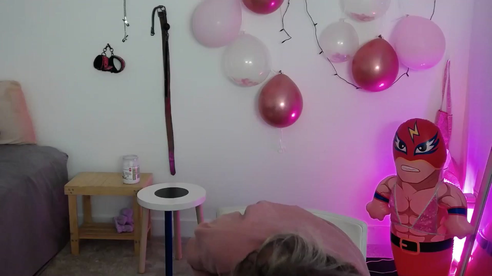 Gallery image thumbnail from Tarra_Rose's myfreecams stream on, 06/28/2025, 20:28 image 17 of 20