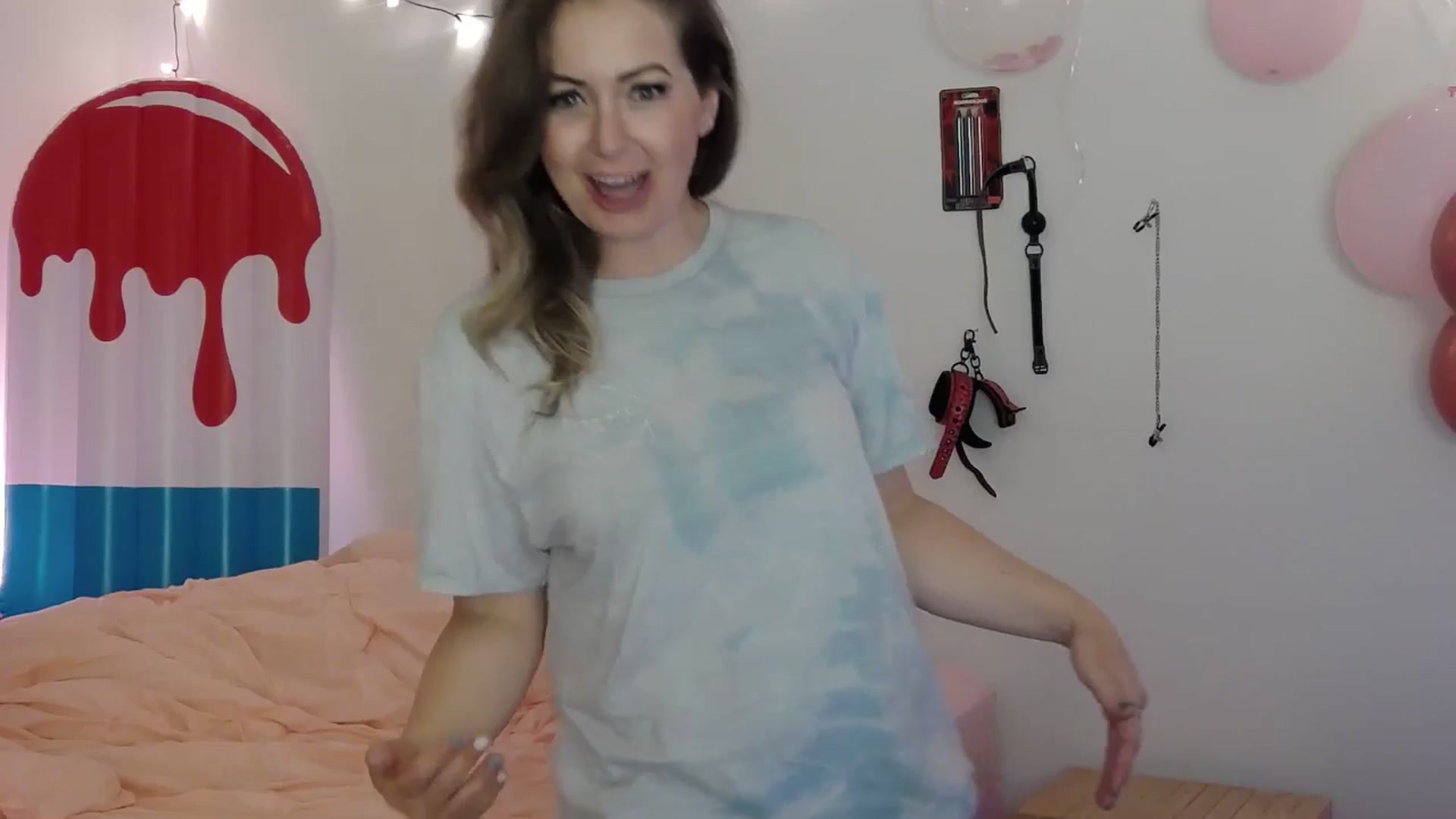 Gallery image thumbnail from Tarra_Rose's myfreecams stream on, 07/15/2025, 02:56 image 9 of 20