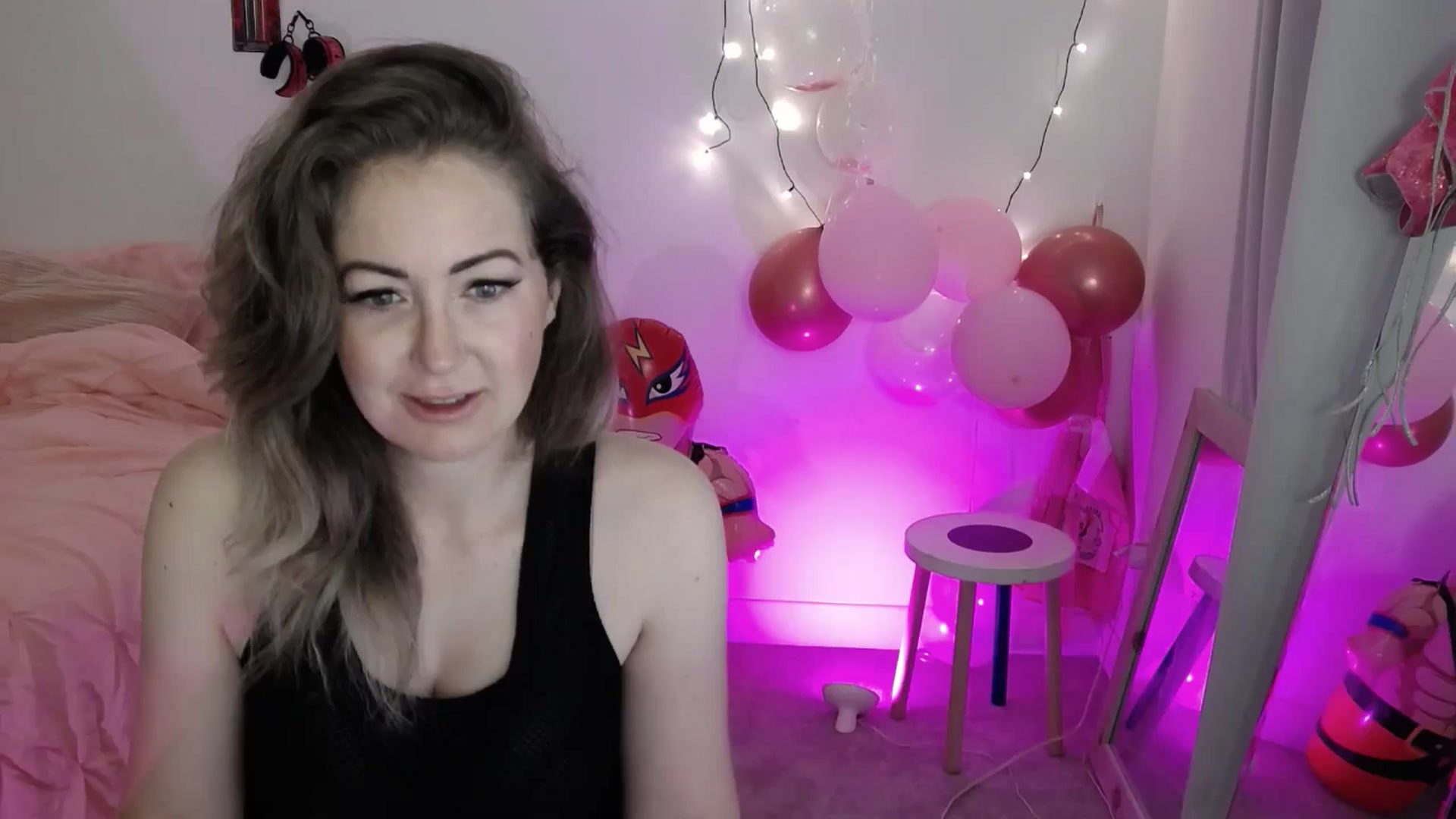 Gallery image thumbnail from Tarra_Rose's myfreecams stream on, 07/22/2025, 19:37 image 7 of 20