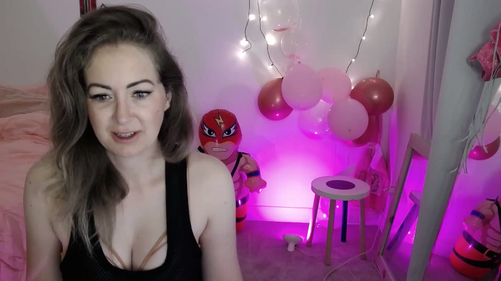 Gallery image thumbnail from Tarra_Rose's myfreecams stream on, 07/22/2025, 19:37 image 11 of 20
