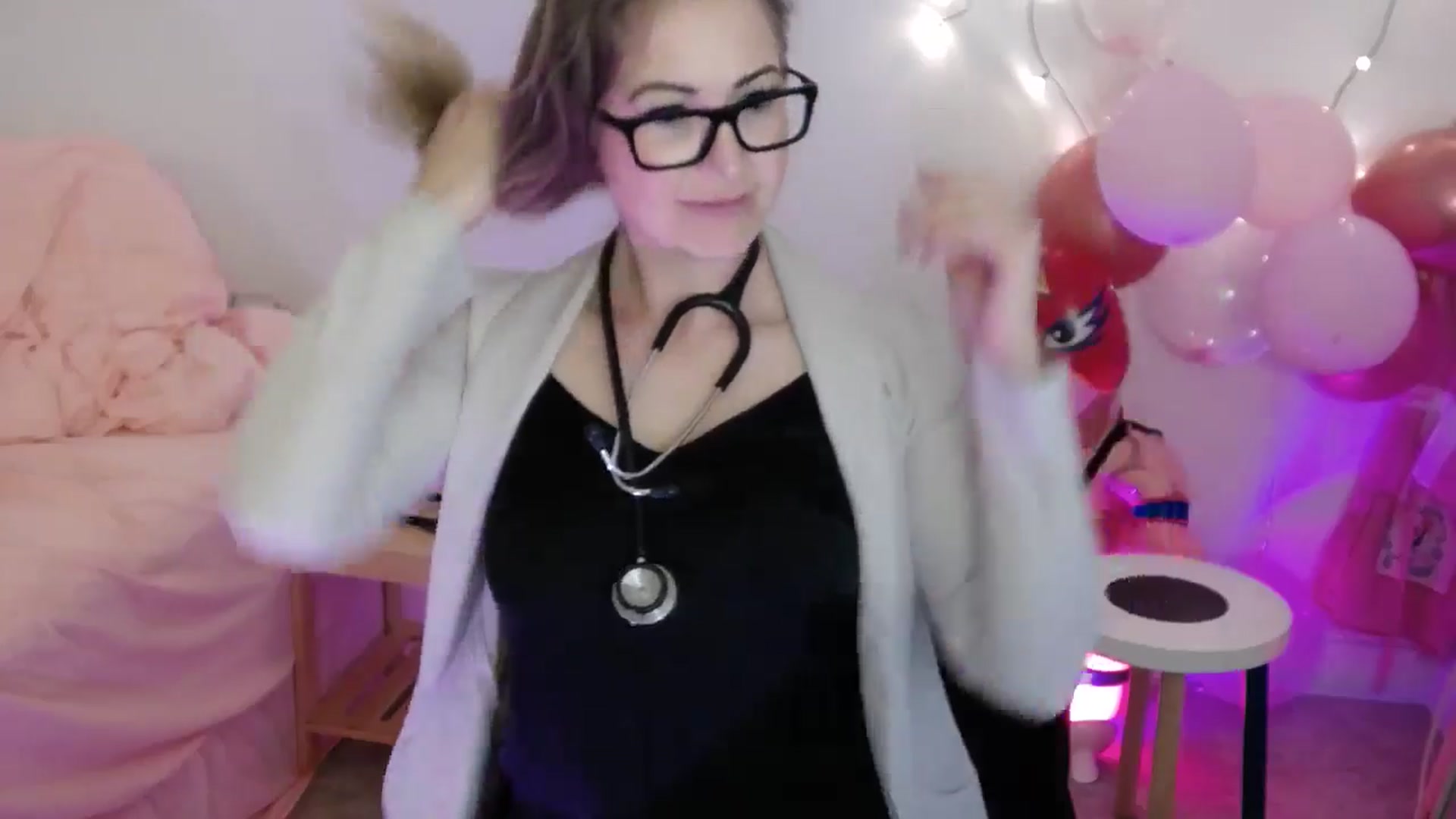 Gallery image thumbnail from Tarra_Rose's myfreecams stream on, 07/23/2025, 02:39 image 18 of 20