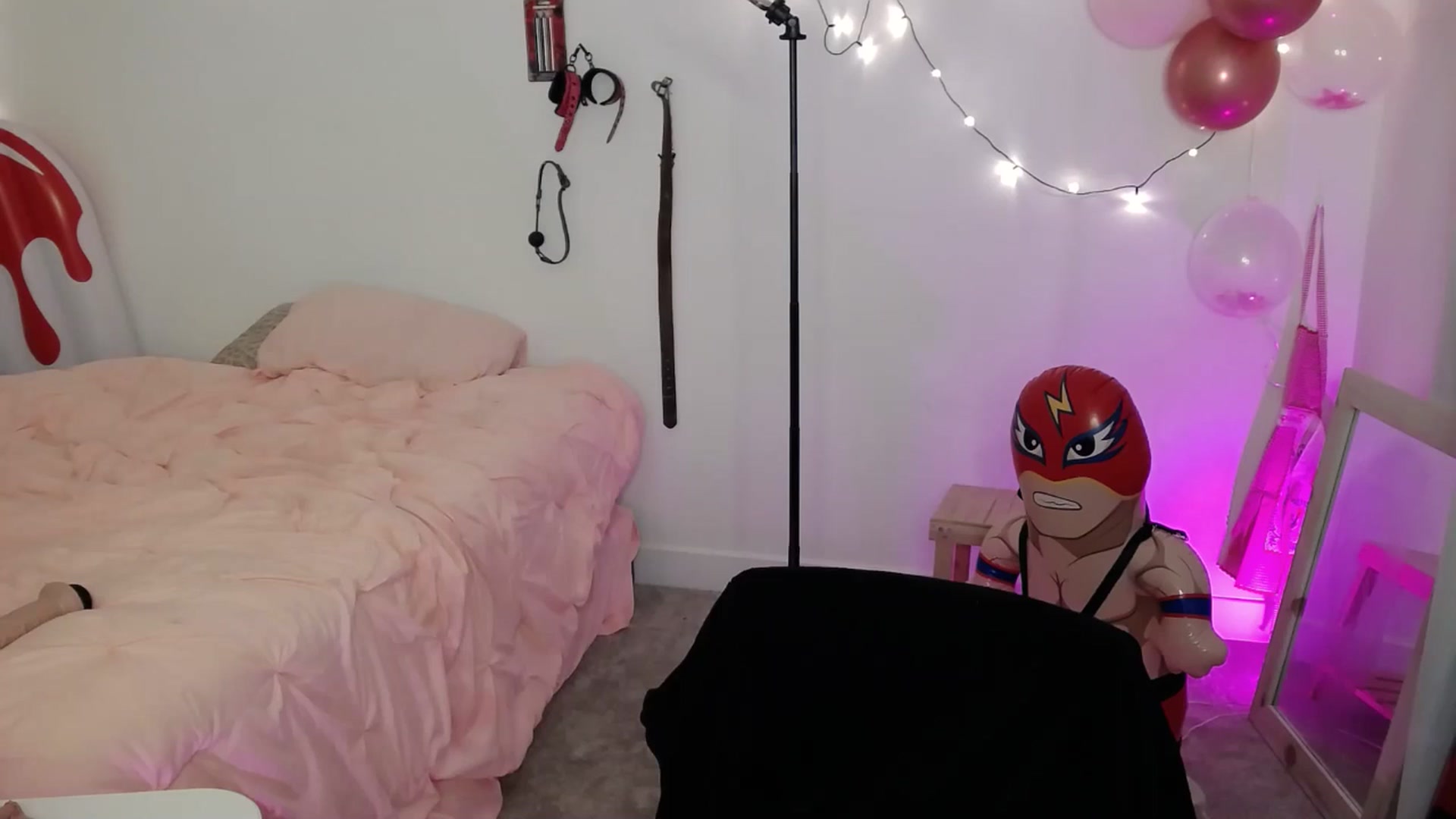 Gallery image thumbnail from Tarra_Rose's myfreecams stream on, 07/30/2025, 03:15 image 1 of 20