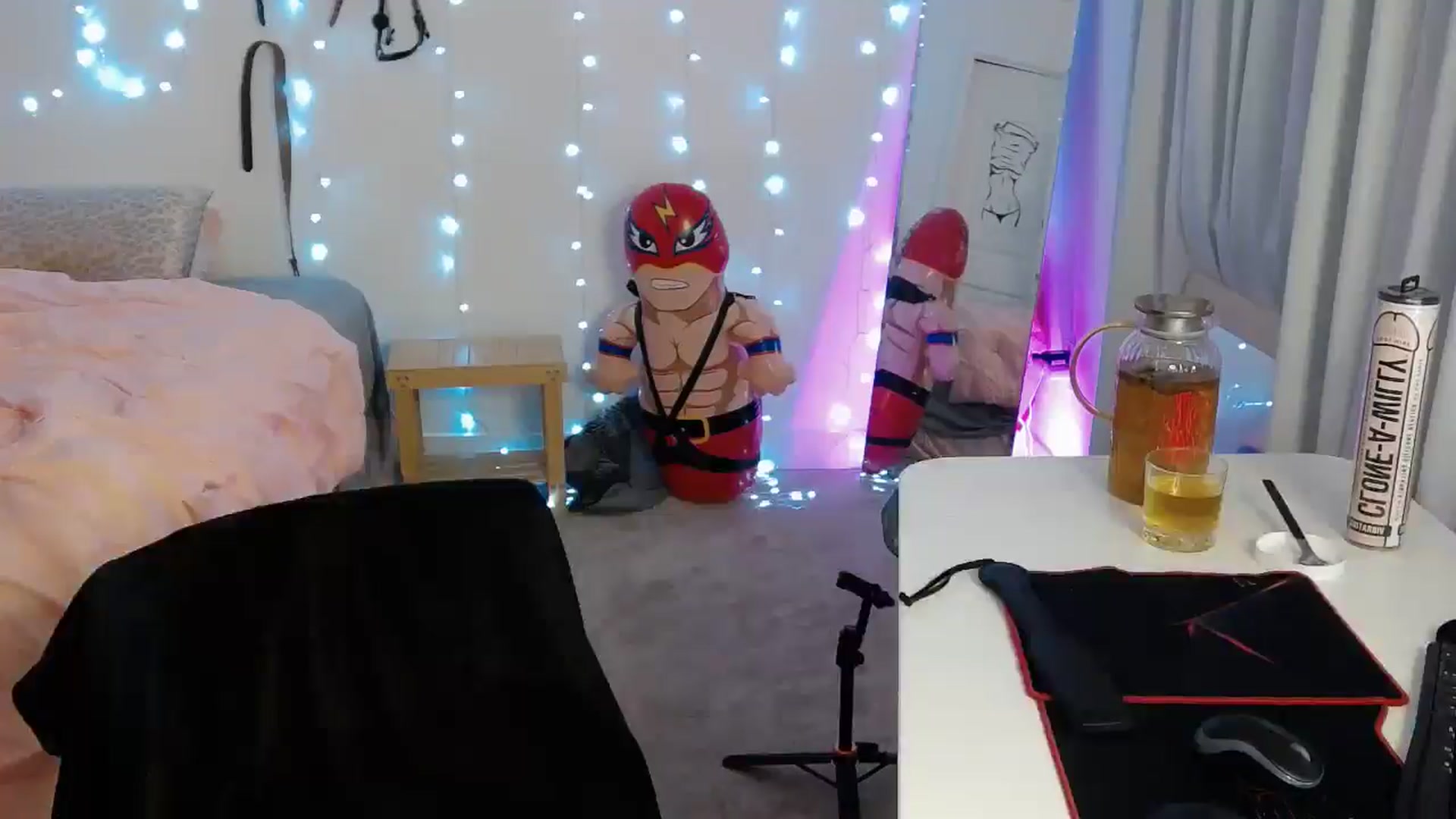 Gallery image thumbnail from Tarra_Rose's myfreecams stream on, 08/15/2025, 03:27 image 10 of 20