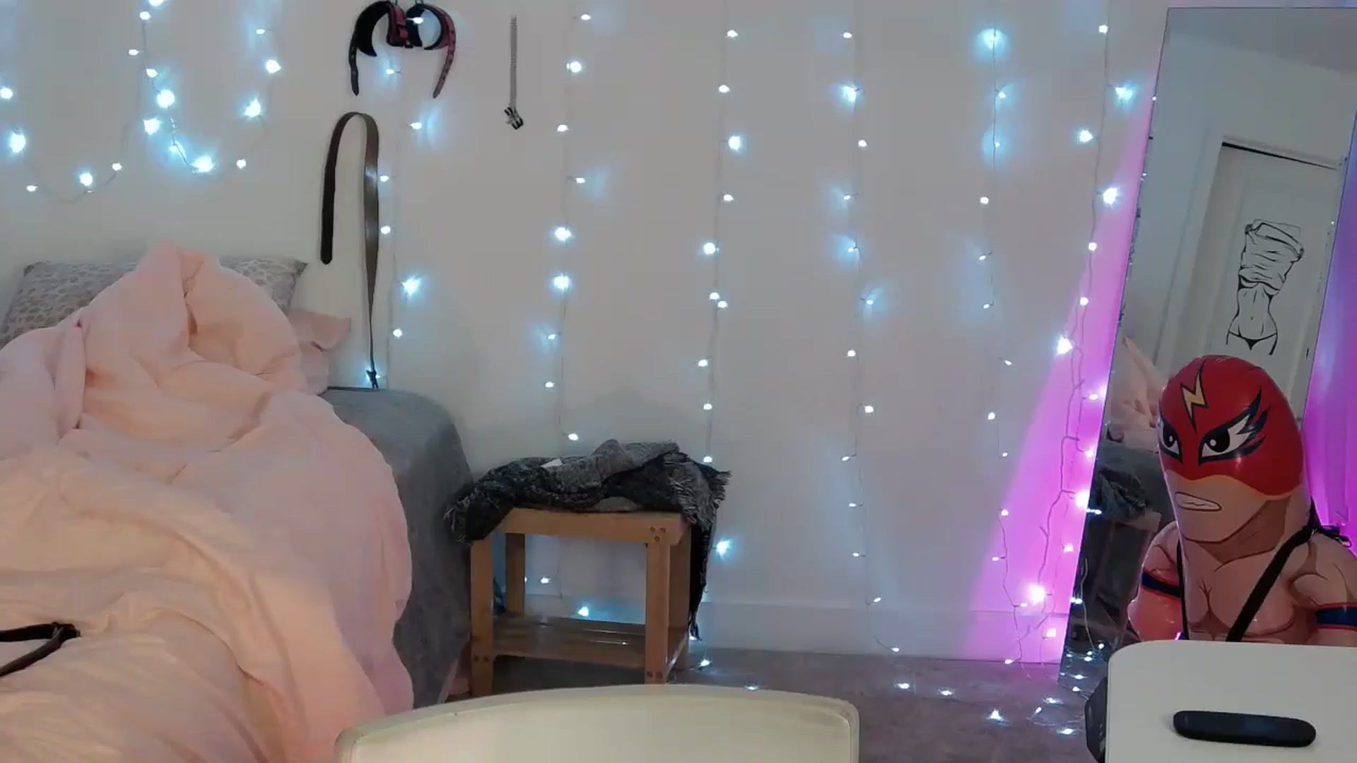 Gallery image thumbnail from Tarra_Rose's myfreecams stream on, 08/16/2025, 09:37 image 5 of 20