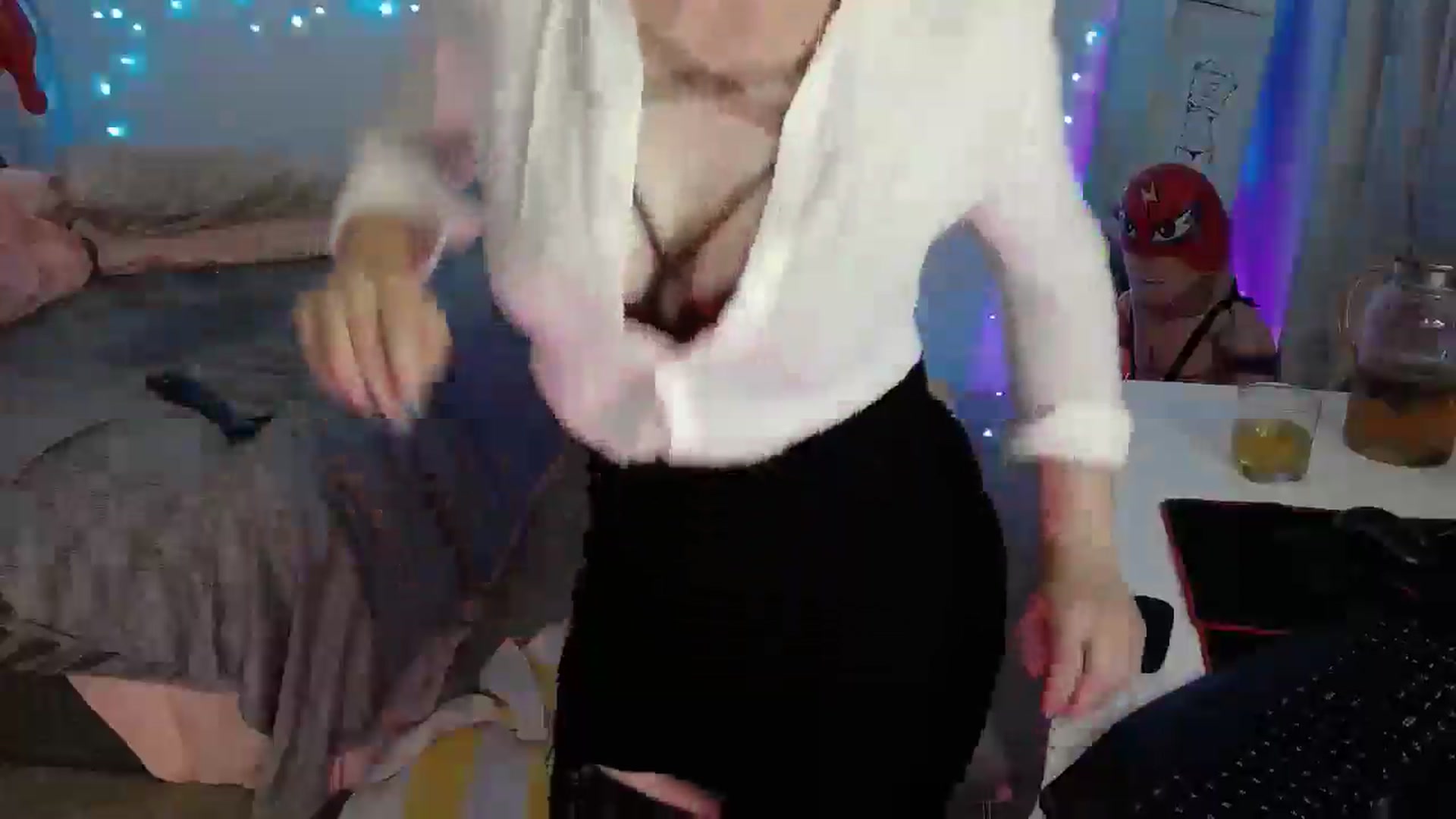 Gallery image thumbnail from Tarra_Rose's myfreecams stream on, 08/16/2025, 09:37 image 3 of 20