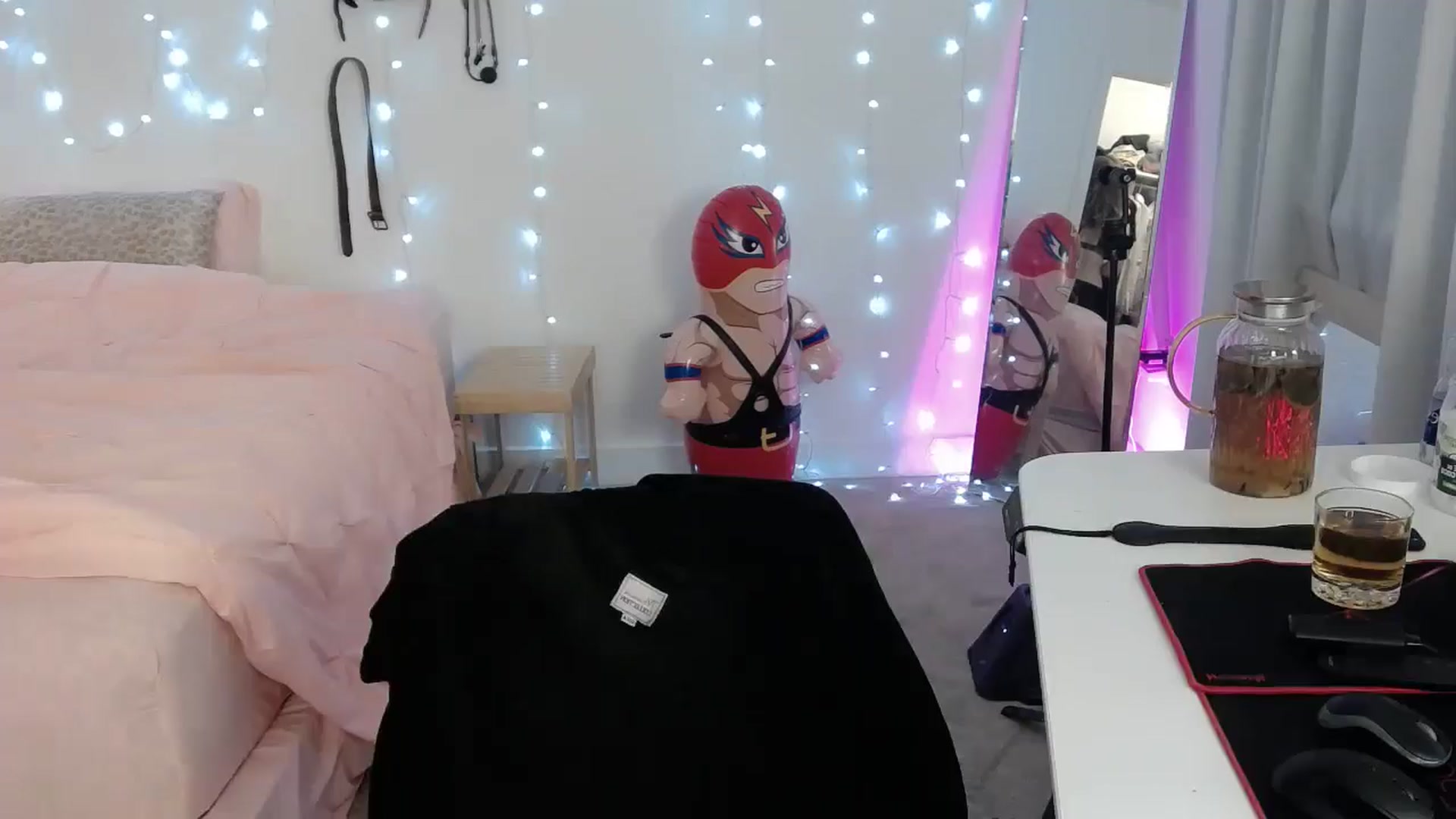 Gallery image thumbnail from Tarra_Rose's myfreecams stream on, 08/29/2025, 18:45 image 19 of 20