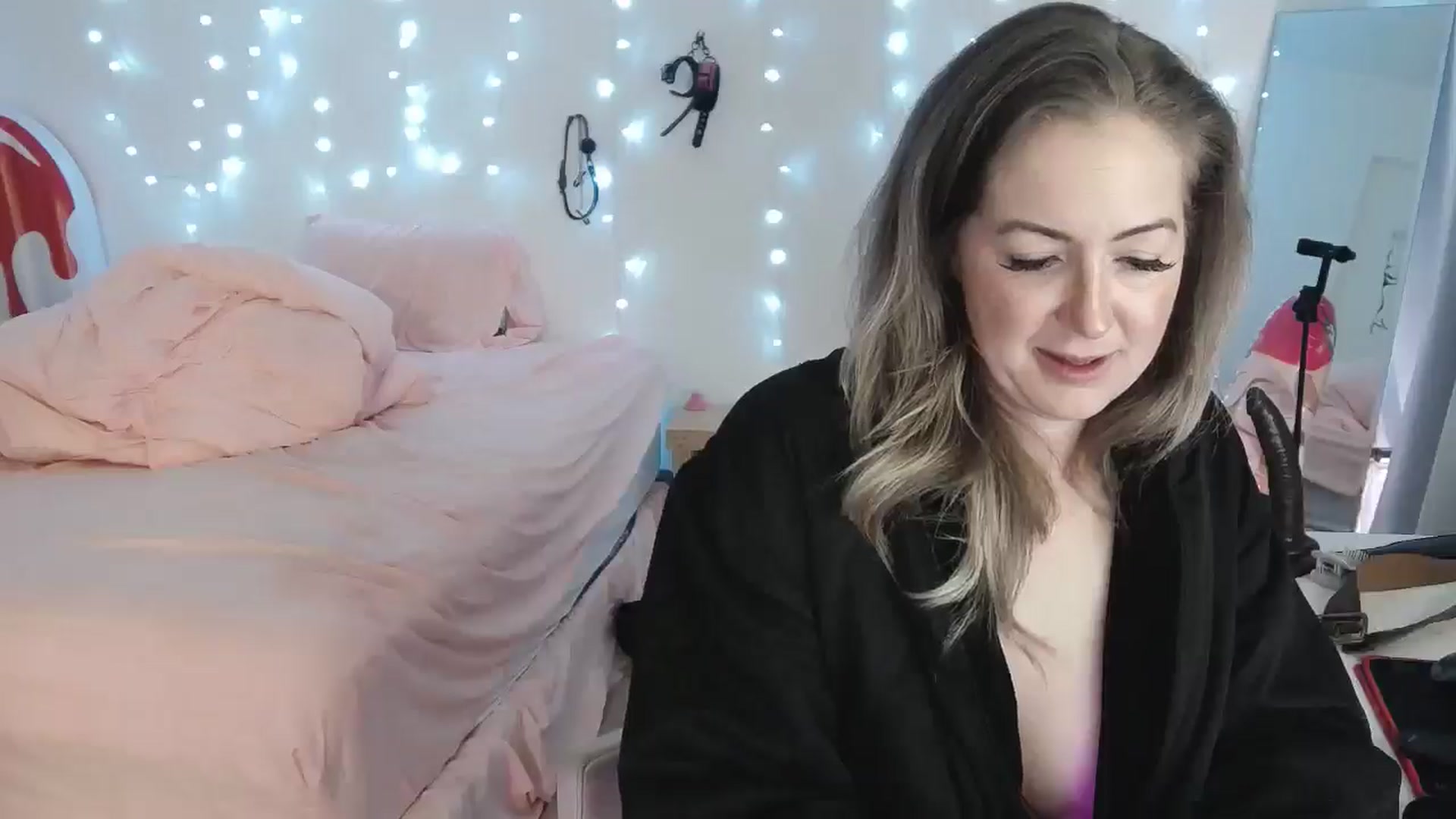 Gallery image thumbnail from Tarra_Rose's myfreecams stream on, 09/24/2025, 05:24 image 11 of 20