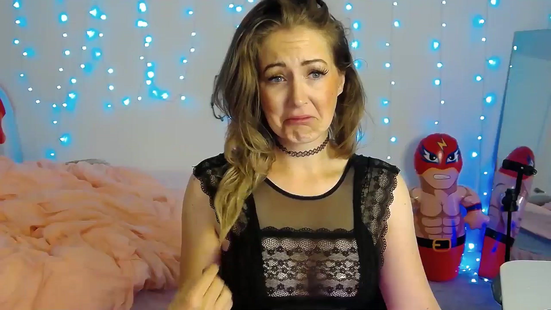 Gallery image thumbnail from Tarra_Rose's myfreecams stream on, 10/03/2025, 01:11 image 12 of 20