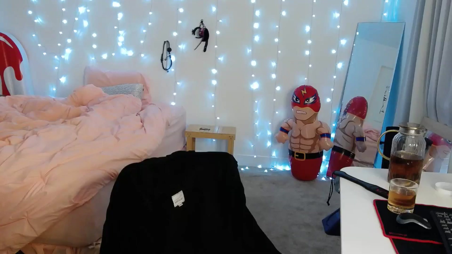 Gallery image thumbnail from Tarra_Rose's myfreecams stream on, 10/06/2025, 21:30 image 15 of 20