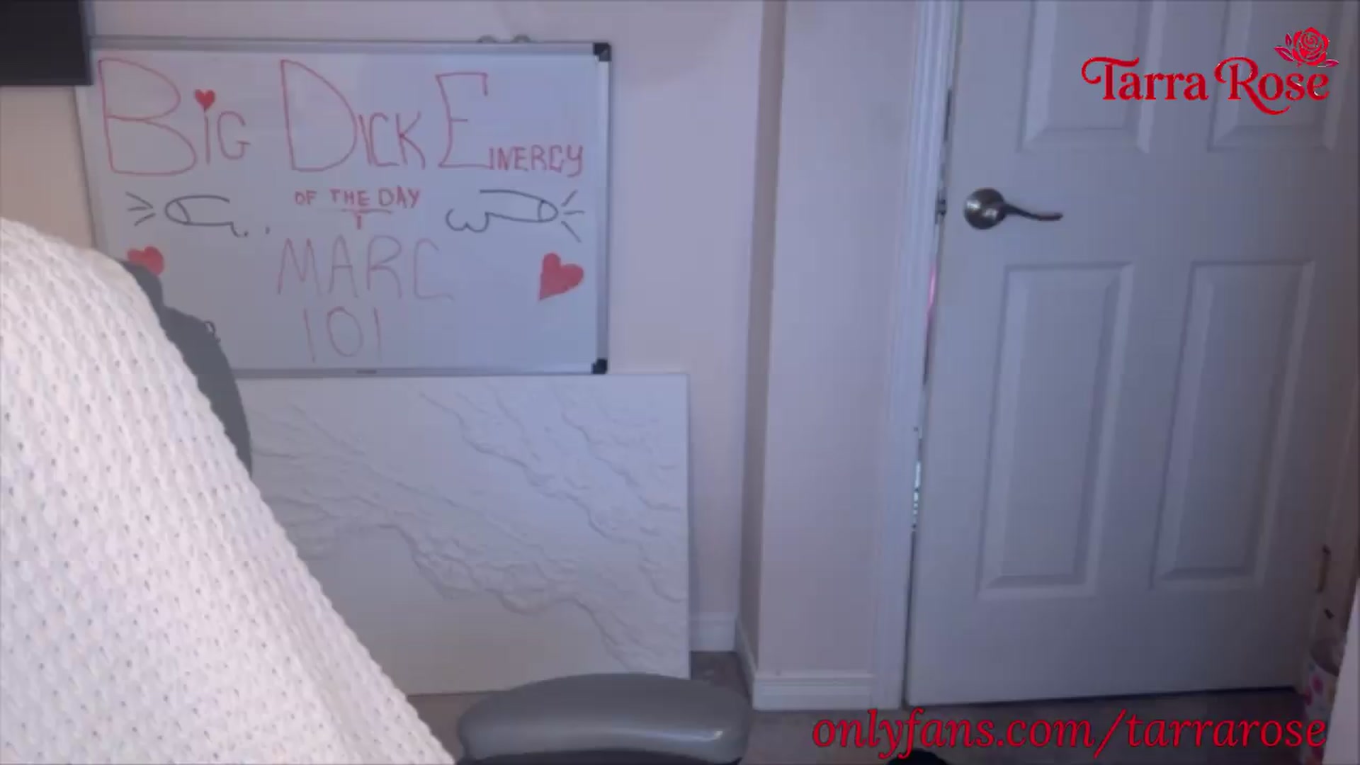 Gallery image thumbnail from Tarra_Rose's myfreecams stream on, 06/28/2026, 24:02 image 8 of 20