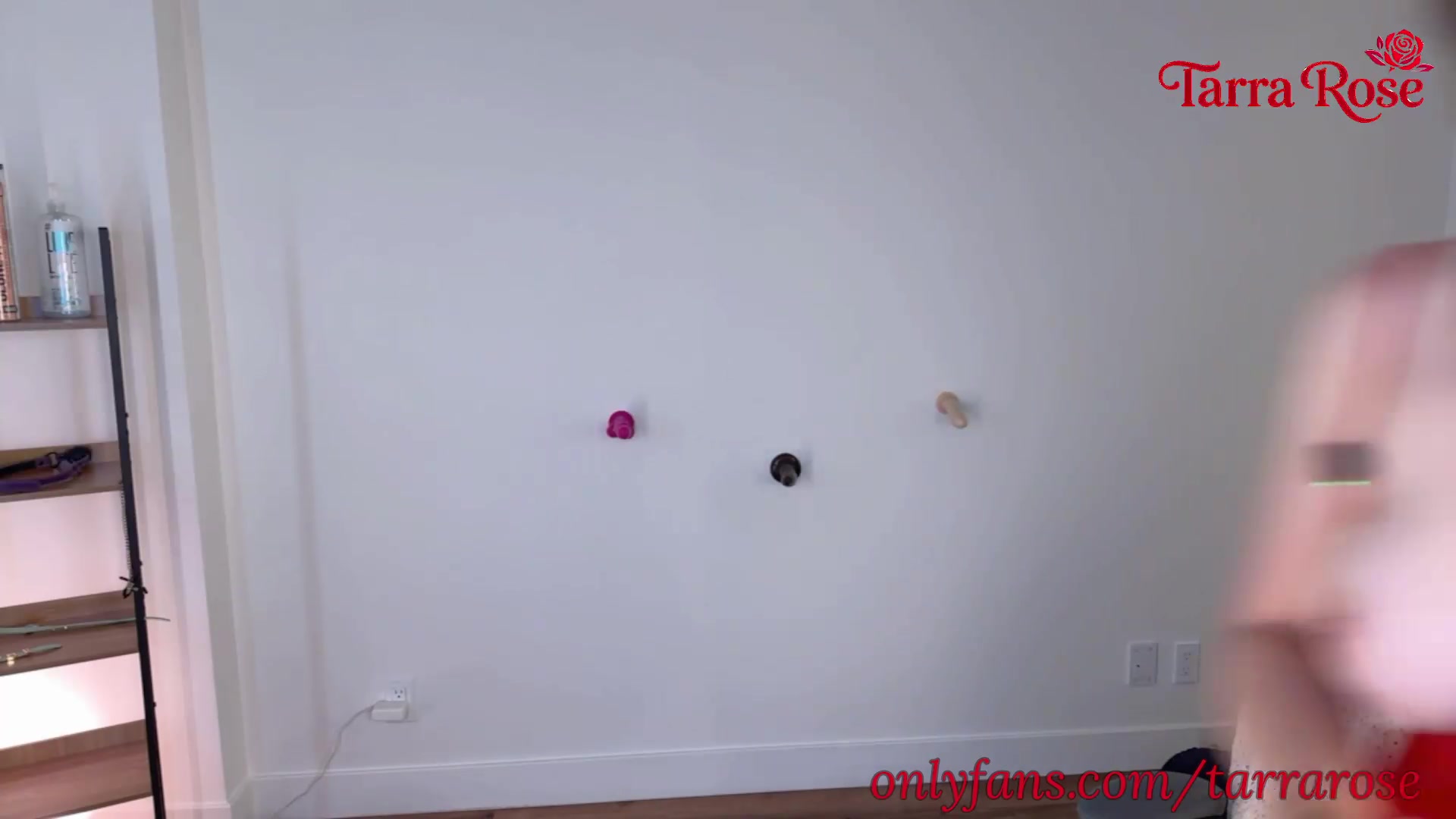 Gallery image thumbnail from Tarra_Rose's myfreecams stream on, 08/22/2026, 20:55 image 10 of 20